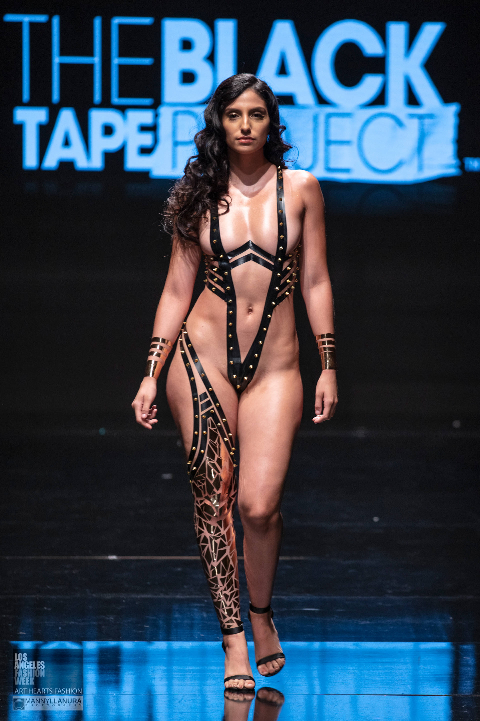 Tape project. "Black Tape Project" 2020. "Black Tape Project" 2019. Miami Swim week 2021 Black Tape Project. Black Tape Project 2022 модели.