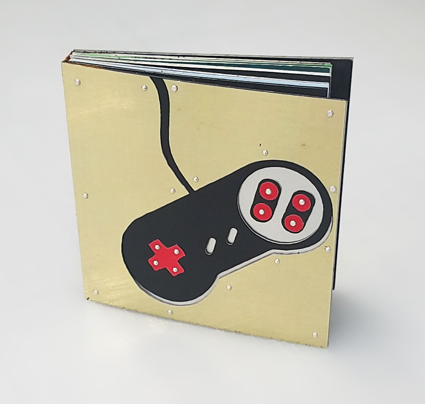 Cover made out of aluminum gold aluminum sheets with a sandblasted finish.