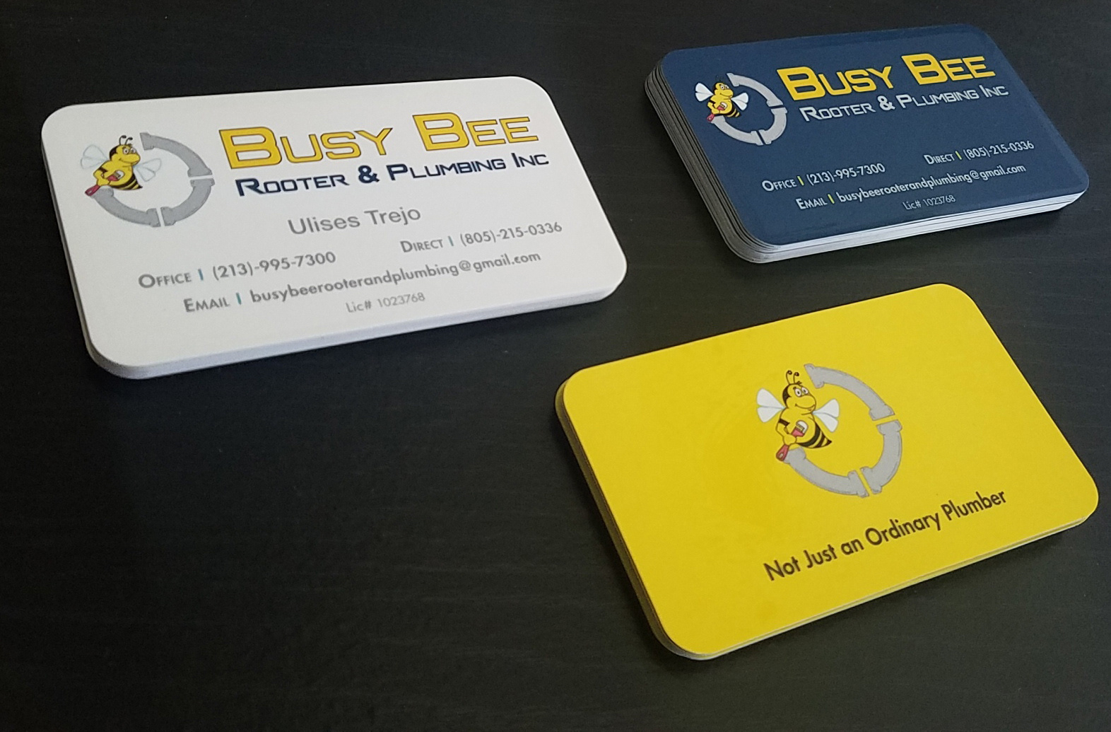 This client was looking for a clean & playful design while still appearing professional. They were also quite fond of a particular color palette. These cards were print on 16 point silk card stock with a UV spot coating of water drops.