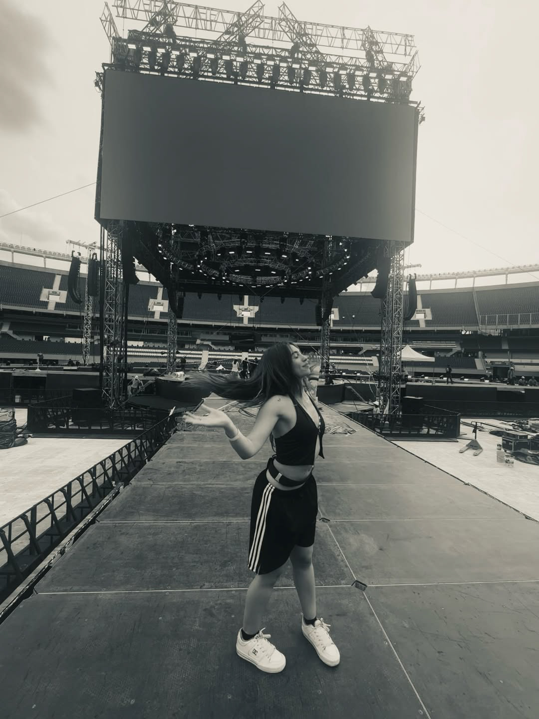 Maria Becerra at River Plate Stadium