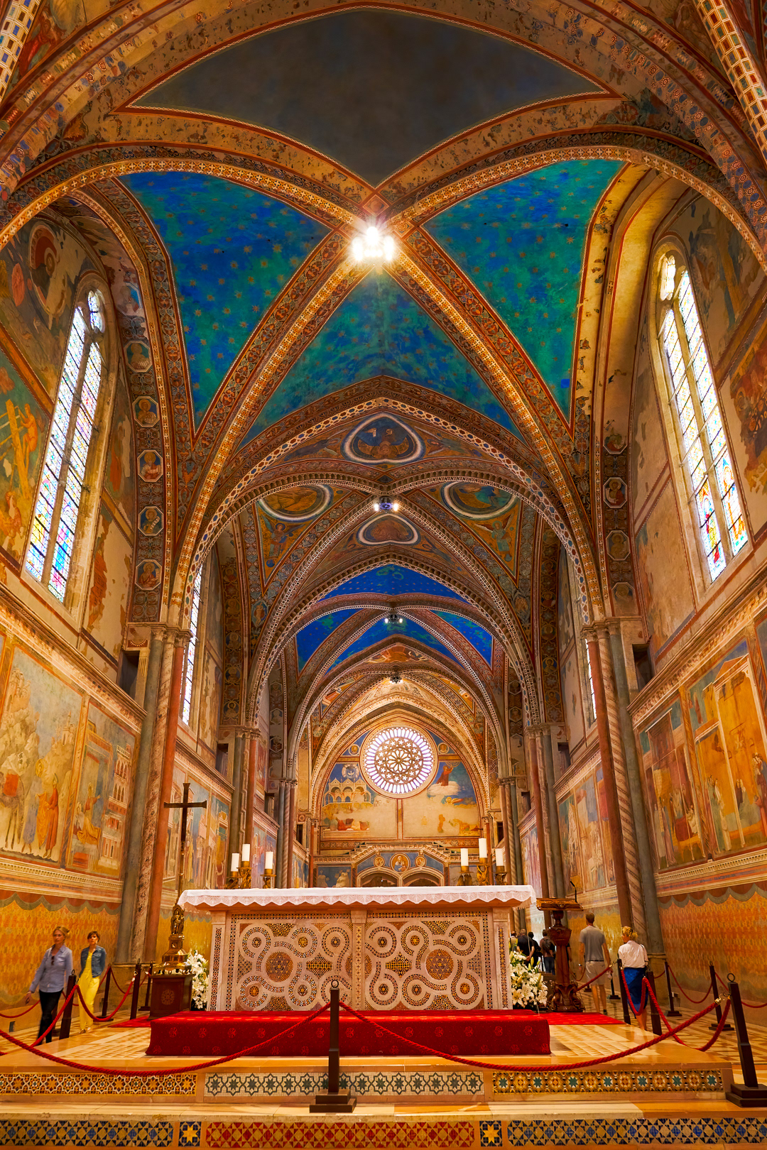 Inside the colorful basilica 2018