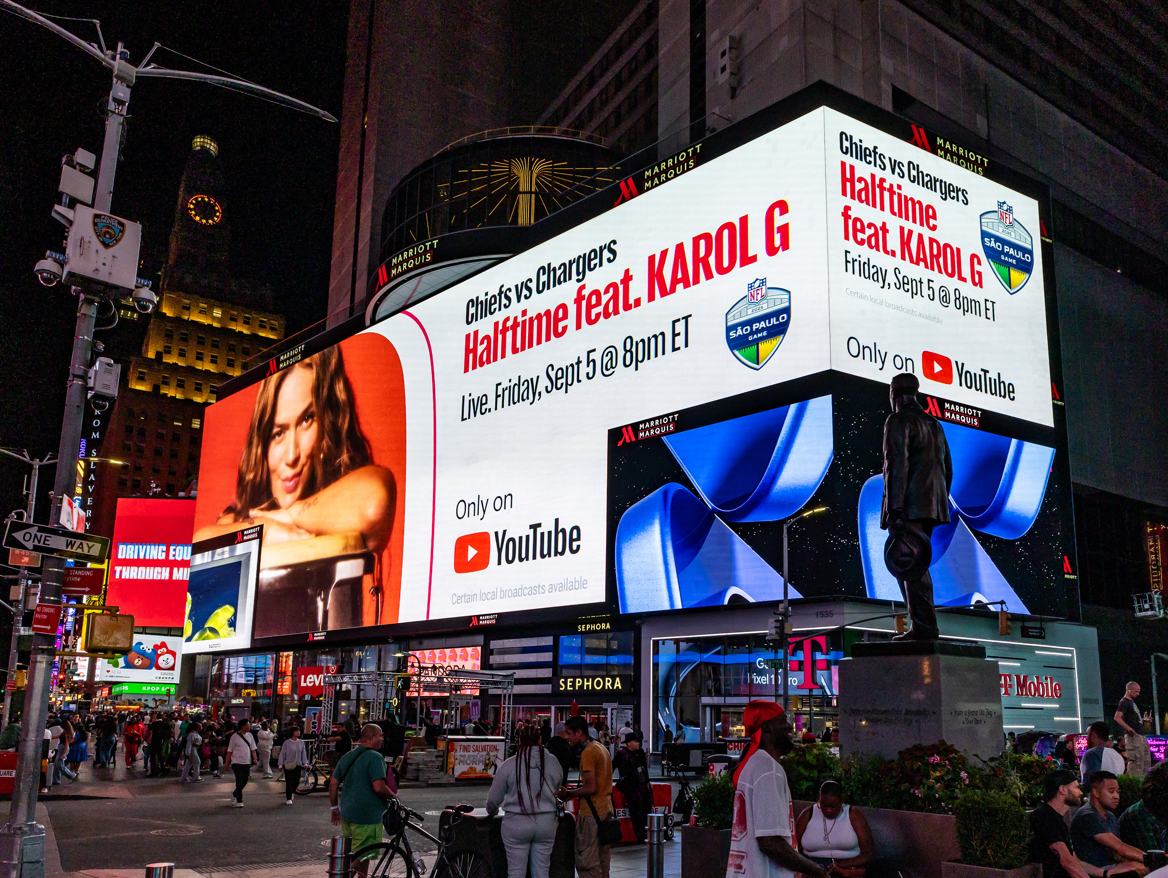 Live capture of NYC DOOH