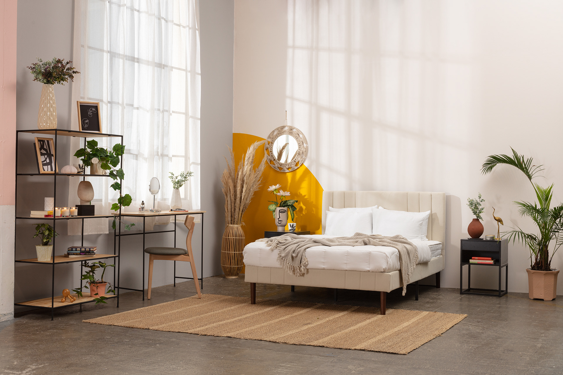 The digital nomad bedroom: a space to CREATE (setting up a first home).