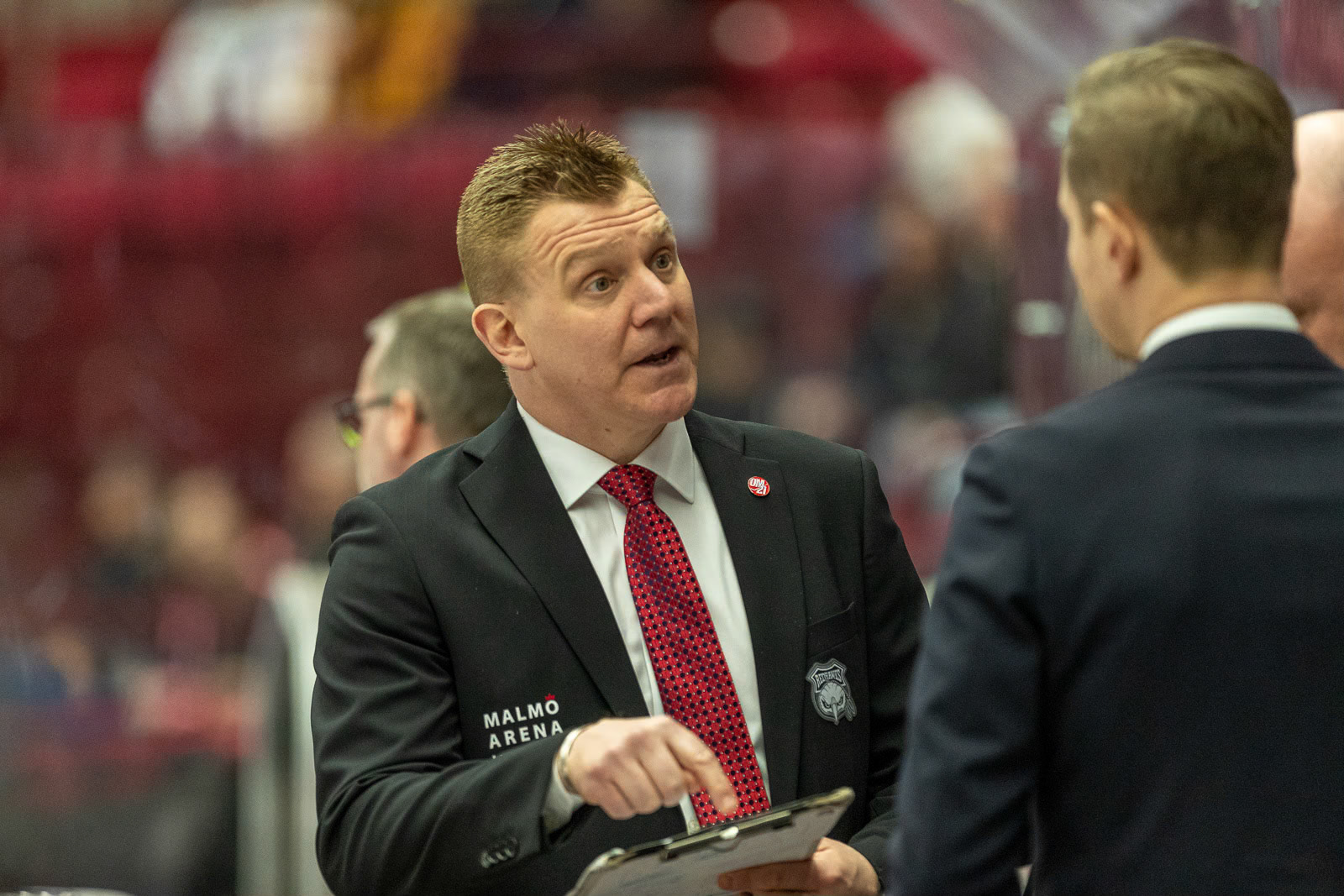 2020-03-03 | Malmö, Sverige: Malmö Redhawks assisterande tränare  Jesper Mattsson under SHLmatchen mellan Malmö Redhawks och Leksands IF i Malmö Arena ( Foto av: Roger Linde | Swe Press Photo )Nyckelord: Malmö Arena, Malmö, Ishockey, SHL, Malmö Redhawks, Leksands IF, lvk, ml200303