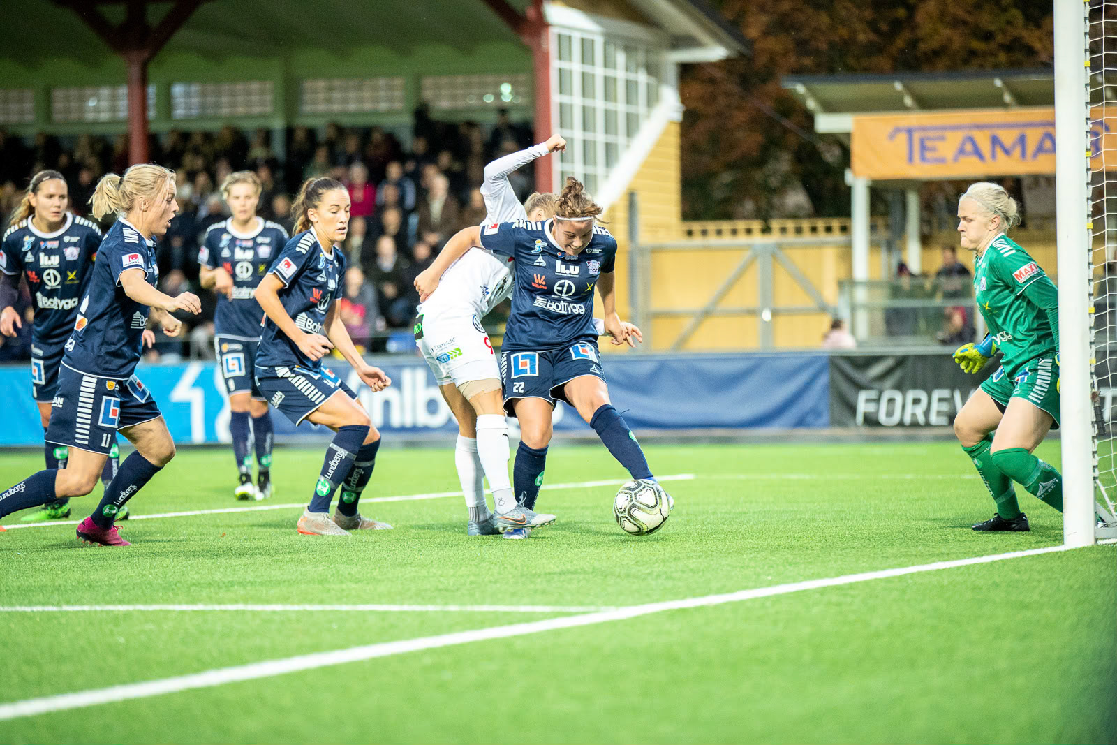 2019-10-13 | Malmö, Sweden: Linköpings FC (22) Anna Rakel Péursdóttir during the game between FC Rosengård and Linköpings FC at Malmö IP ( Photo by: Roger Linde | Swe Press Photo )Keywords: Malmö IP, Malmö, Soccer, OBOS Damallsvenskan, FC Rosengård, Linköpings FC, rl191013