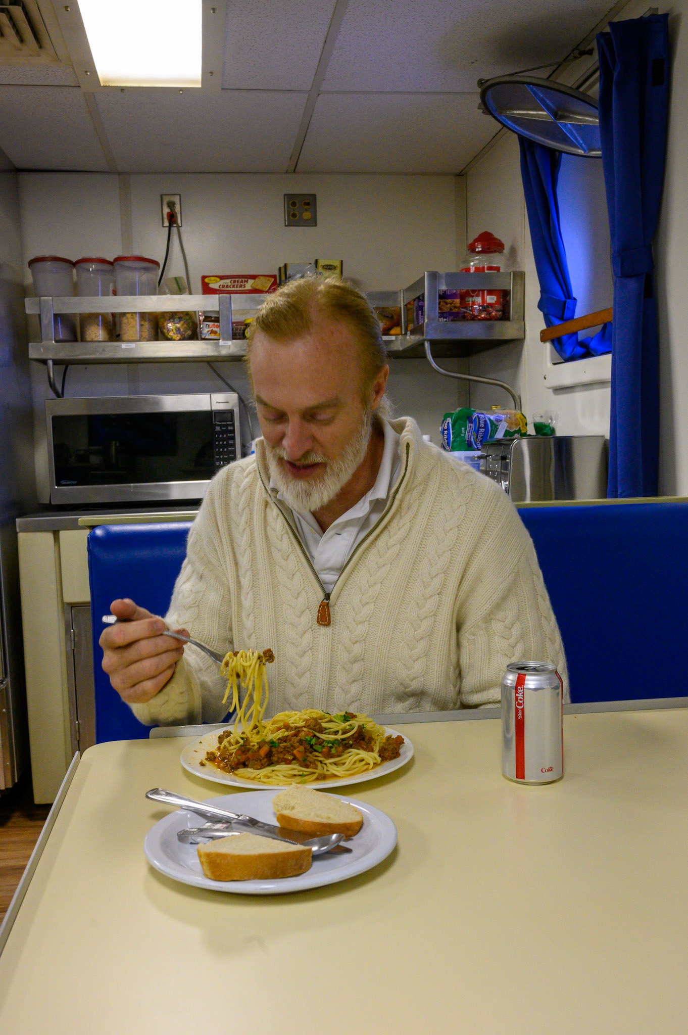 Vescovo eats spaghetti after dive