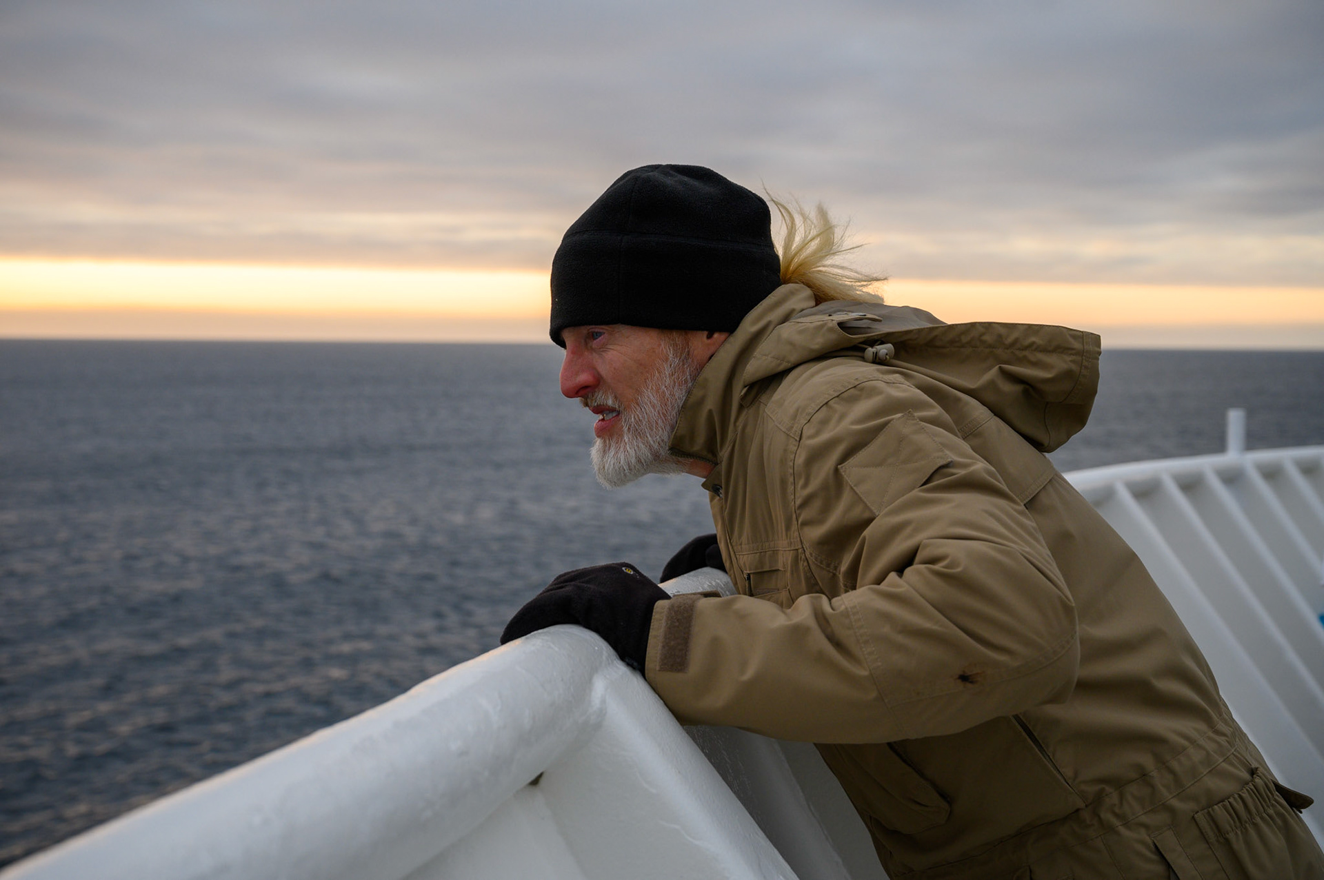 Vescovo on bow of DSSV Pressure Drop