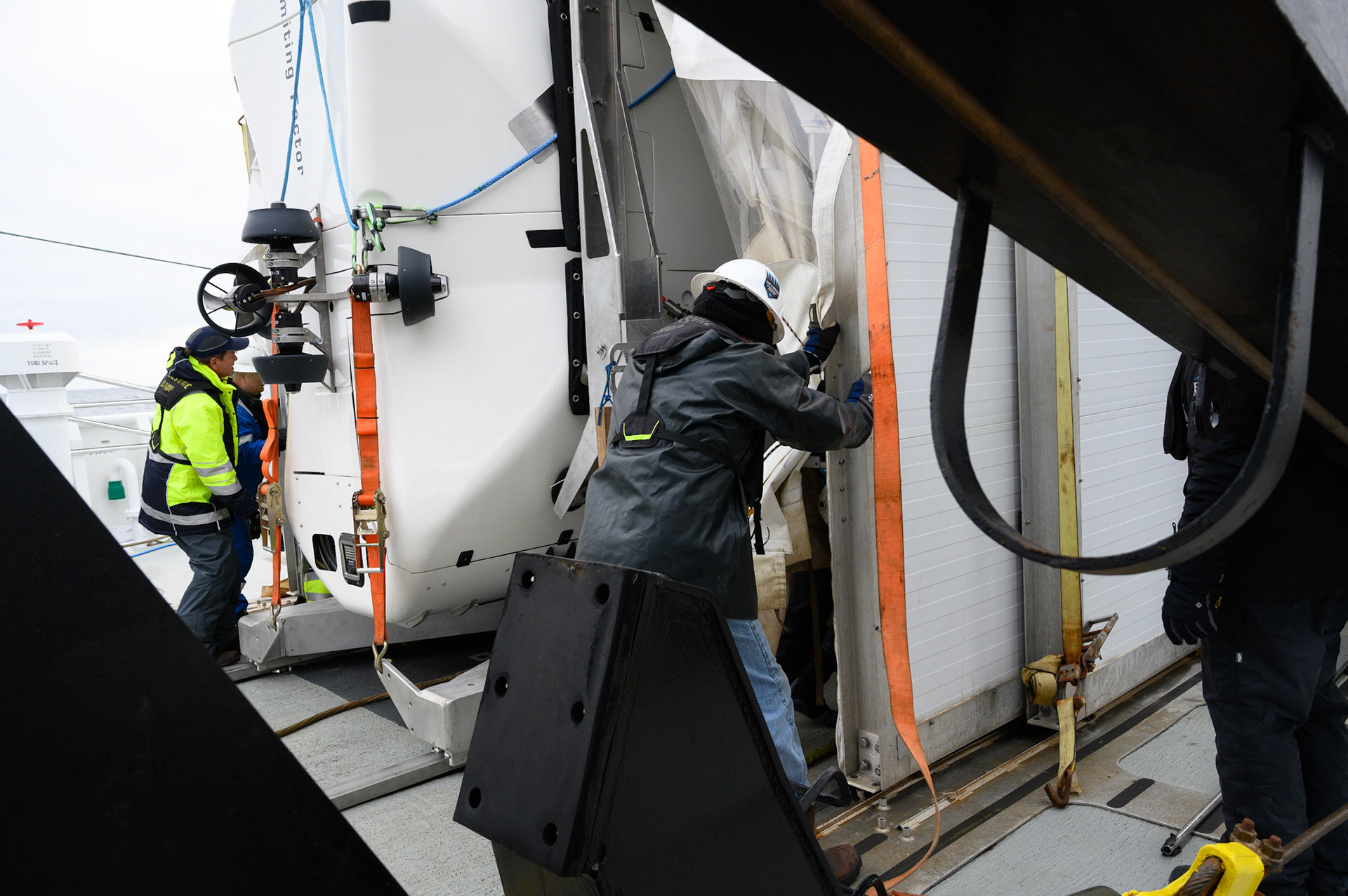 DSV Limiting Factor Dive 2 Prep