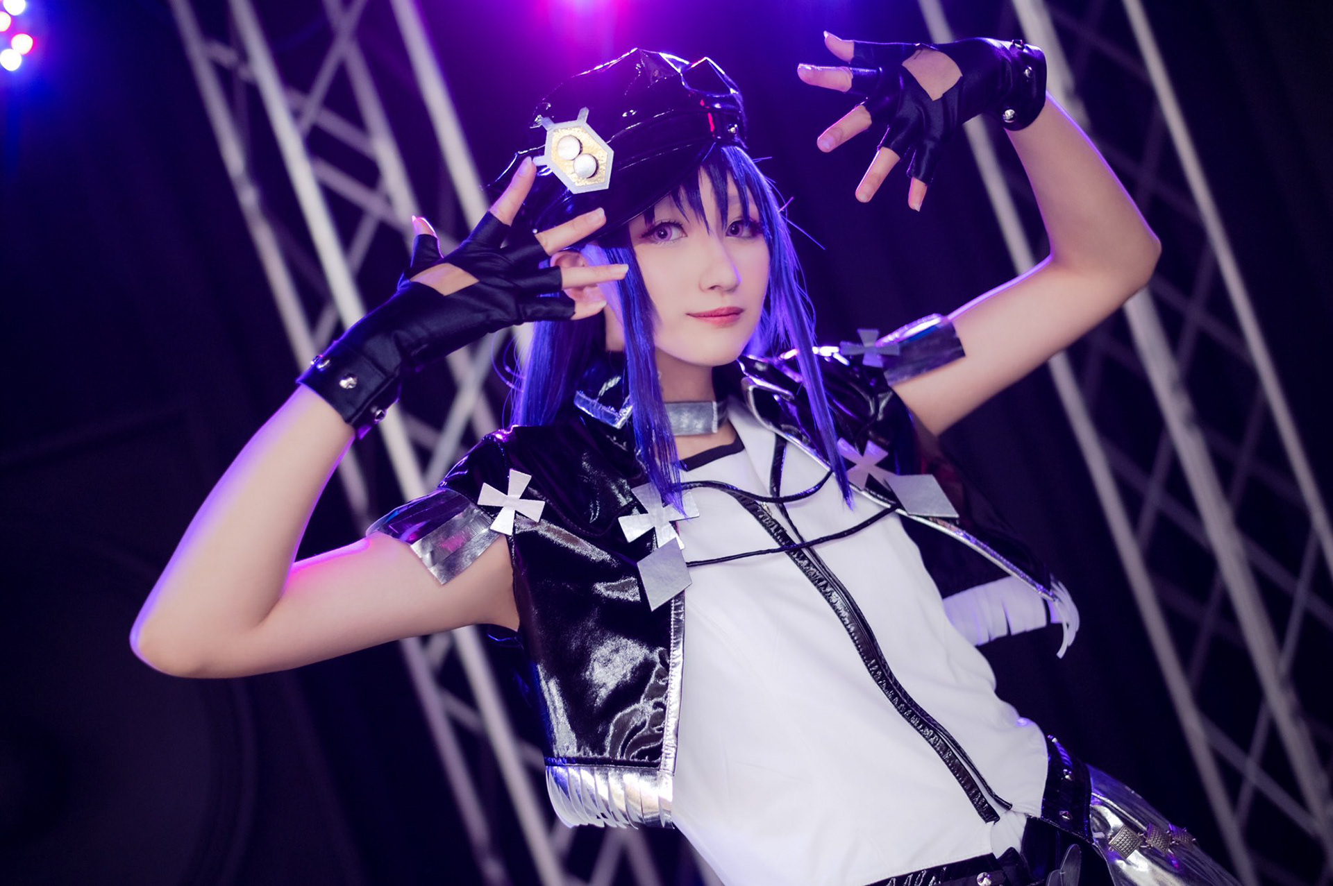 Model: 箏薙 様(X: @koto_4_8_)