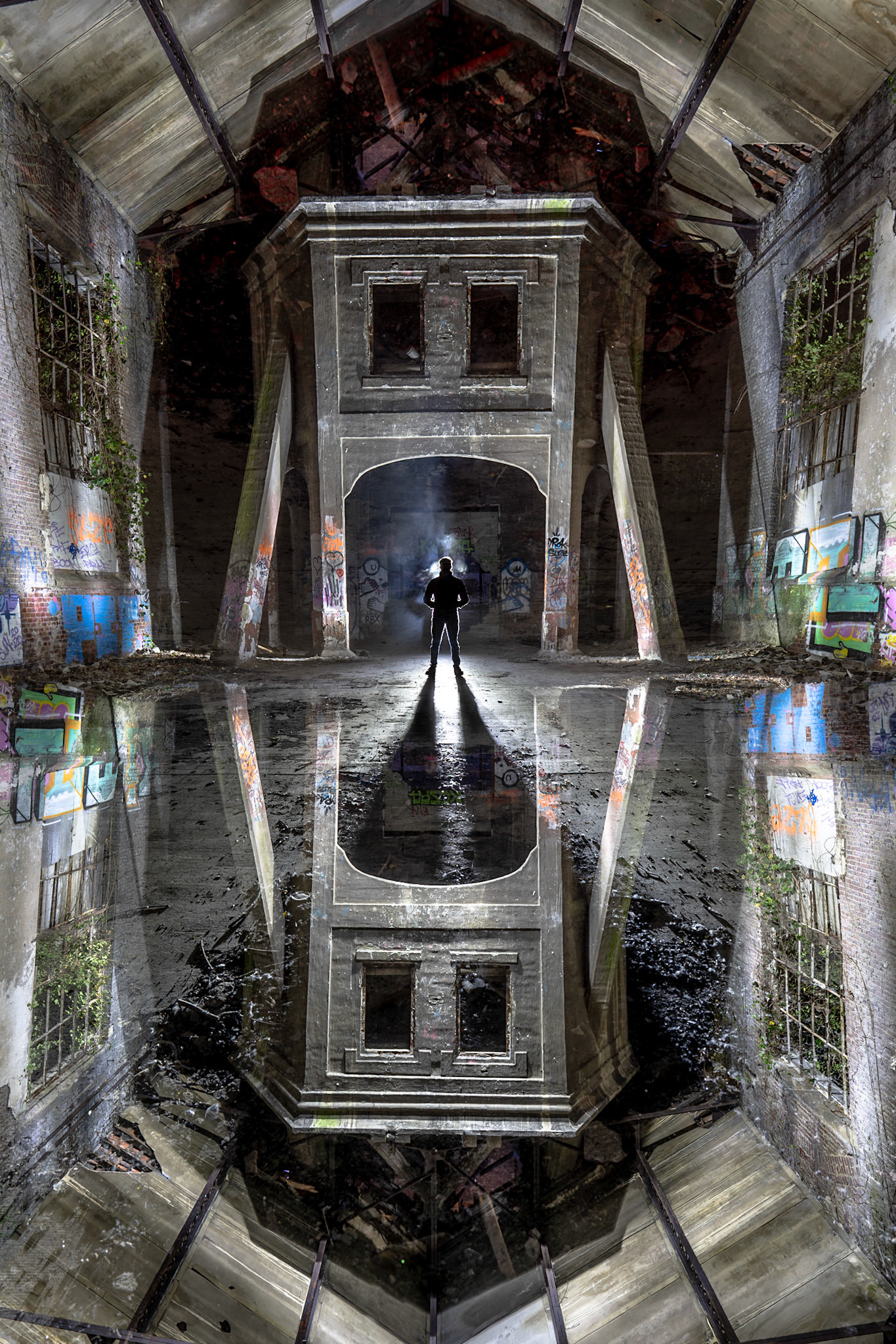 Urbex silhouette