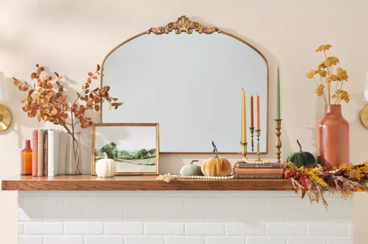 Prop Stylist Assistant for Lexi Juhl