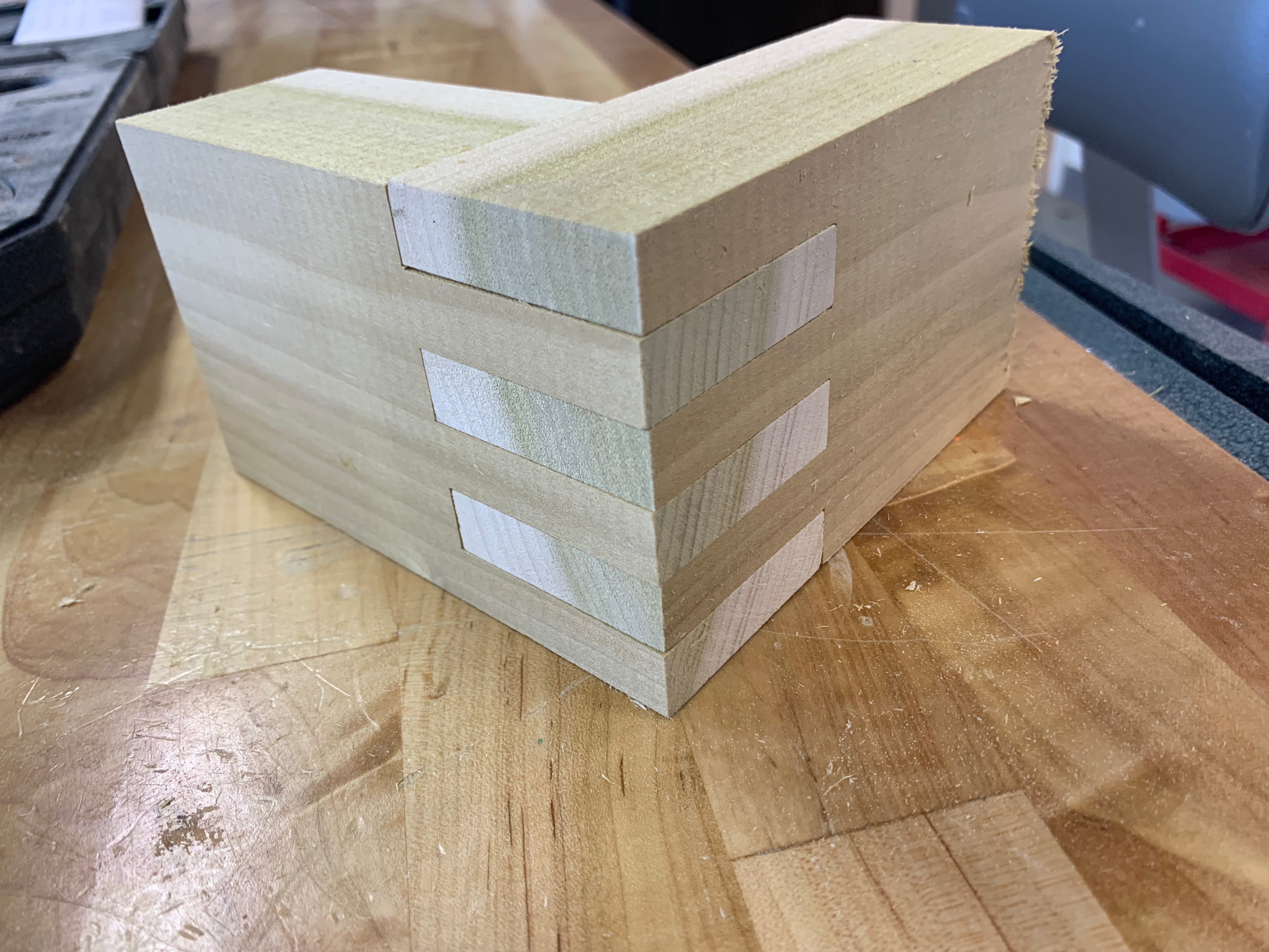 Finger Joints Sample