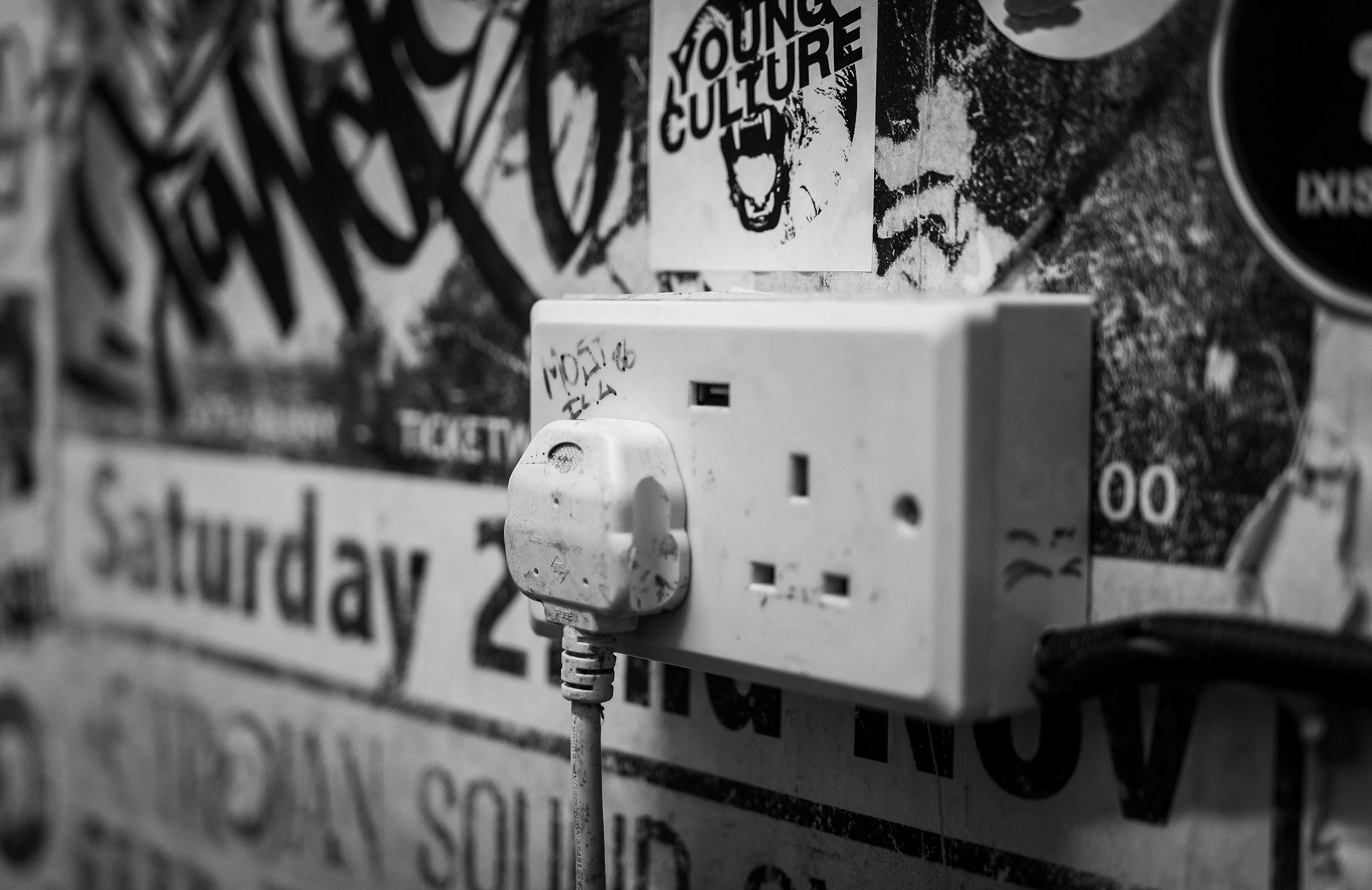 Dirty plug and socket in artist green room