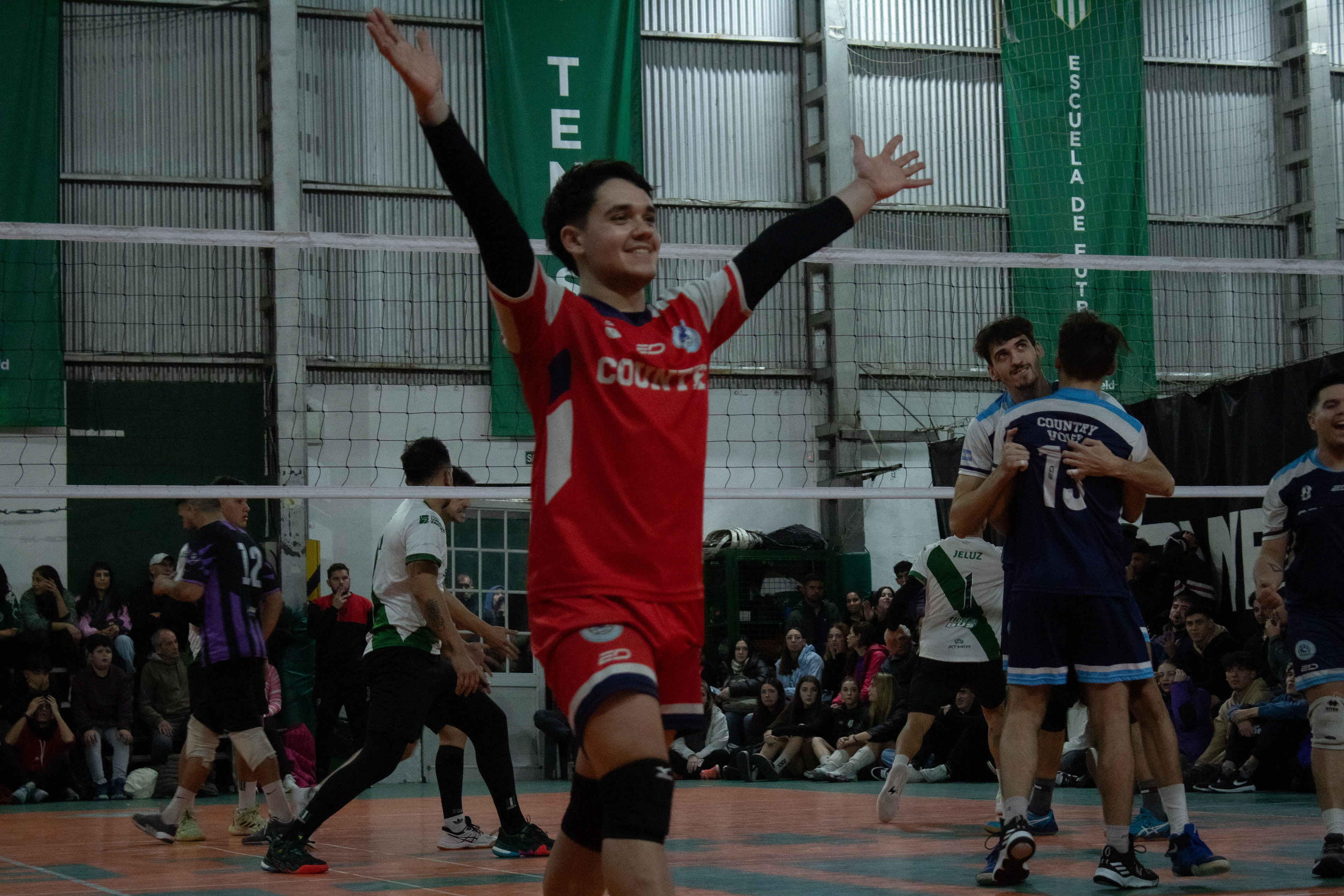 Country - Banfield, Mayores 3ra División. Microestadio 110 Años Club A. Banfield