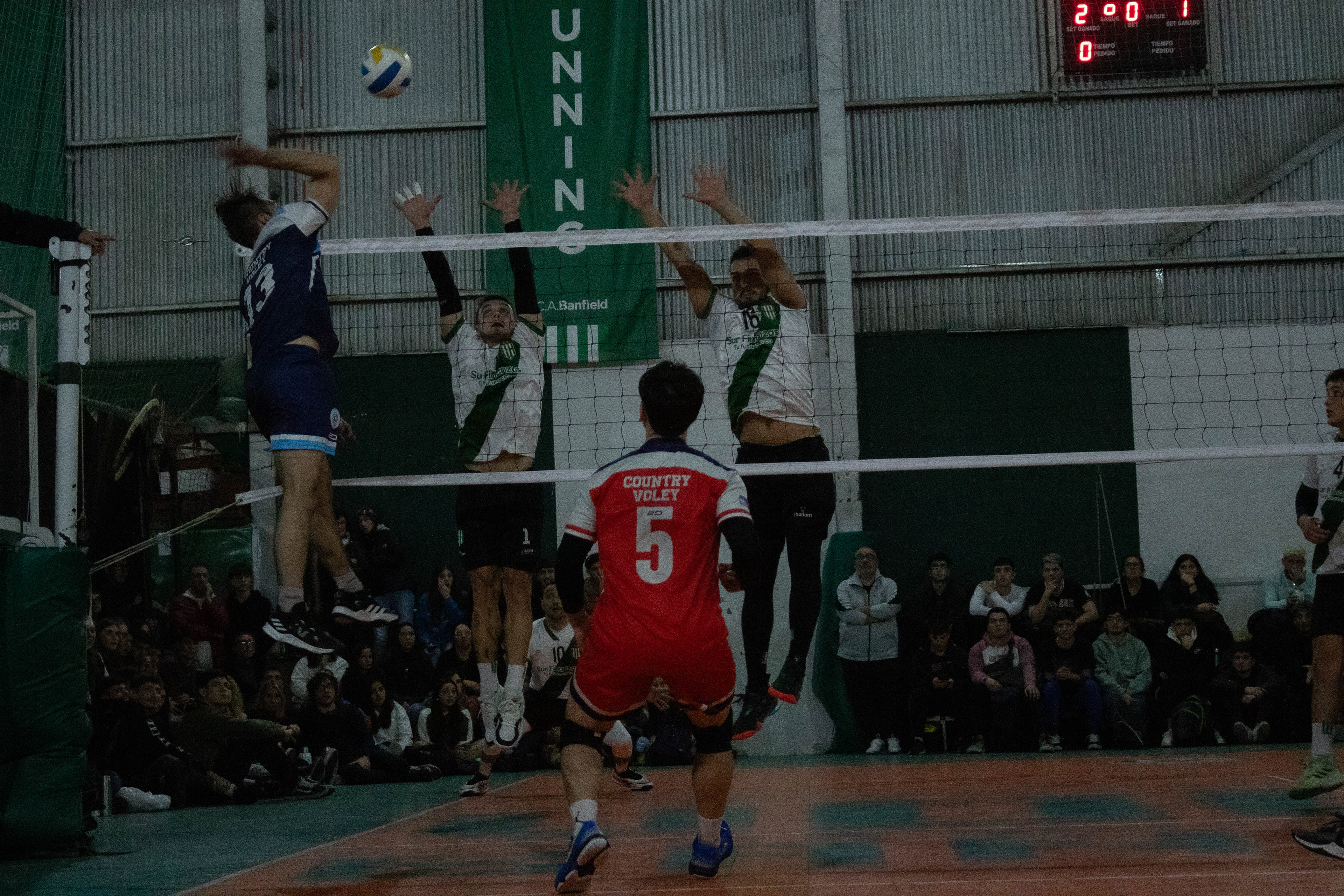 Country - Banfield, Mayores 3ra División. Microestadio 110 Años Club A. Banfield