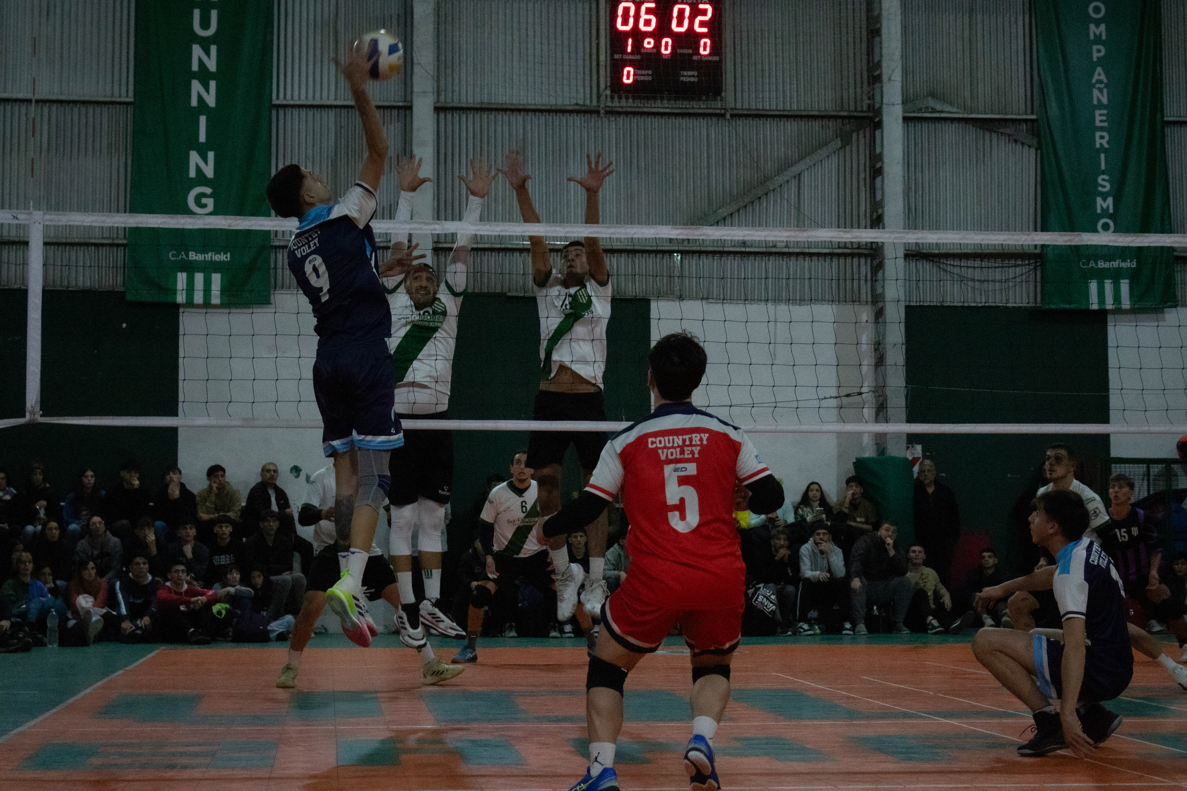 Country - Banfield, Mayores 3ra División. Microestadio 110 Años Club A. Banfield