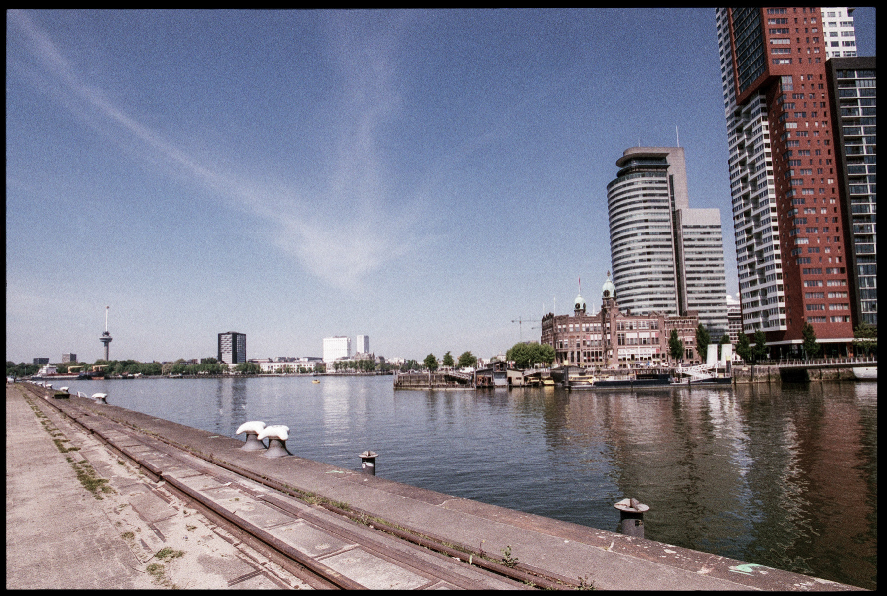 Paul Nijghkade - Katendrecht - Uitzicht Hotel New York
