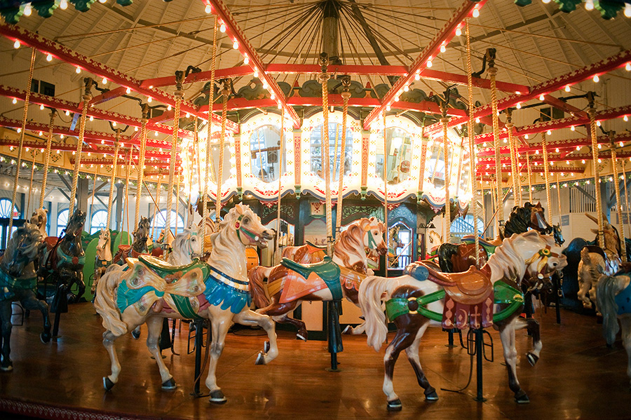 Pier Village - Renlita's NuFold Turns Carousel Into Year-Round