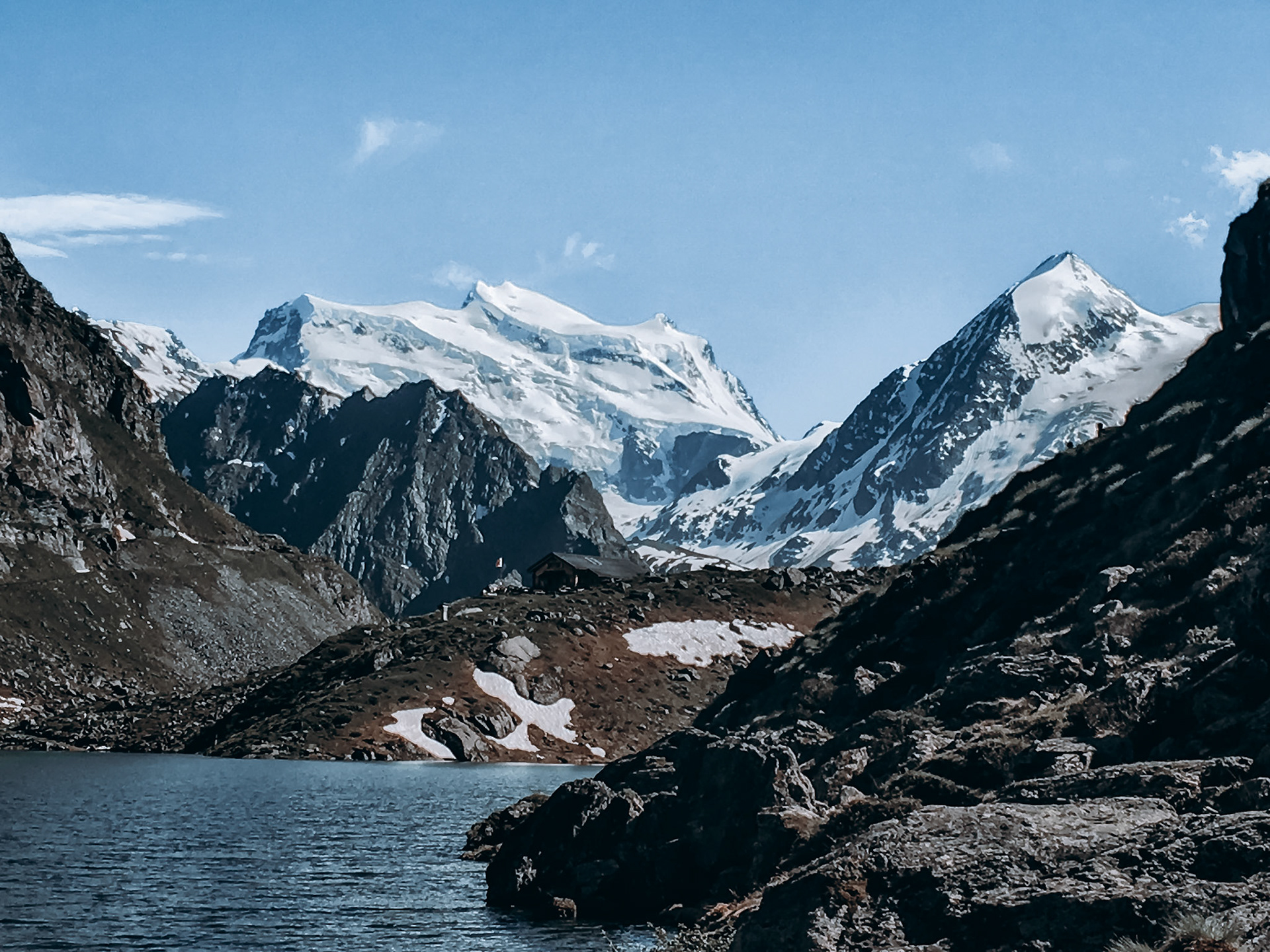 Lac de Louvie et le Grand-Combin