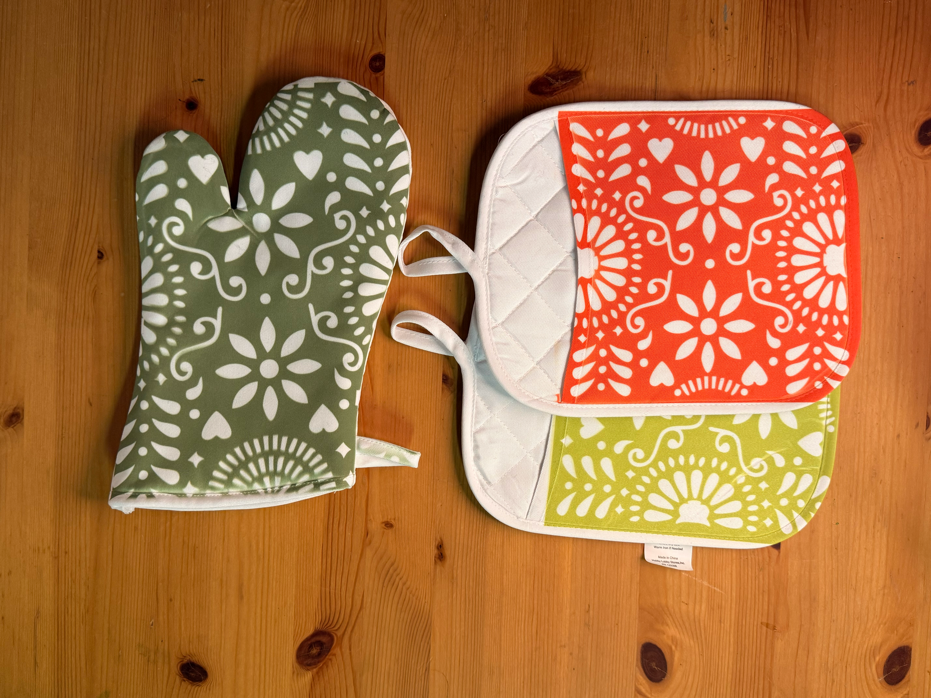 Cookbook: Oven mitts