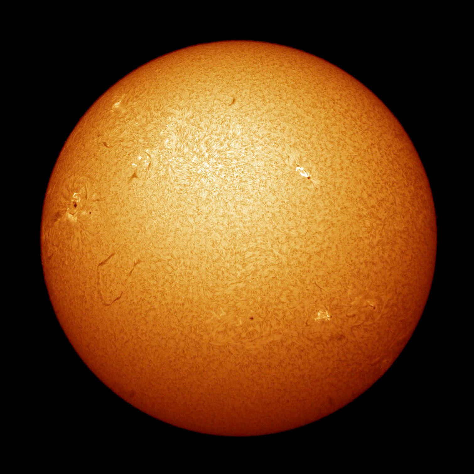 Second Capture Session of The Sun in the Hydrogen Alpha wavelength with Lunt 40mm Scope and ZWO Mono Camera