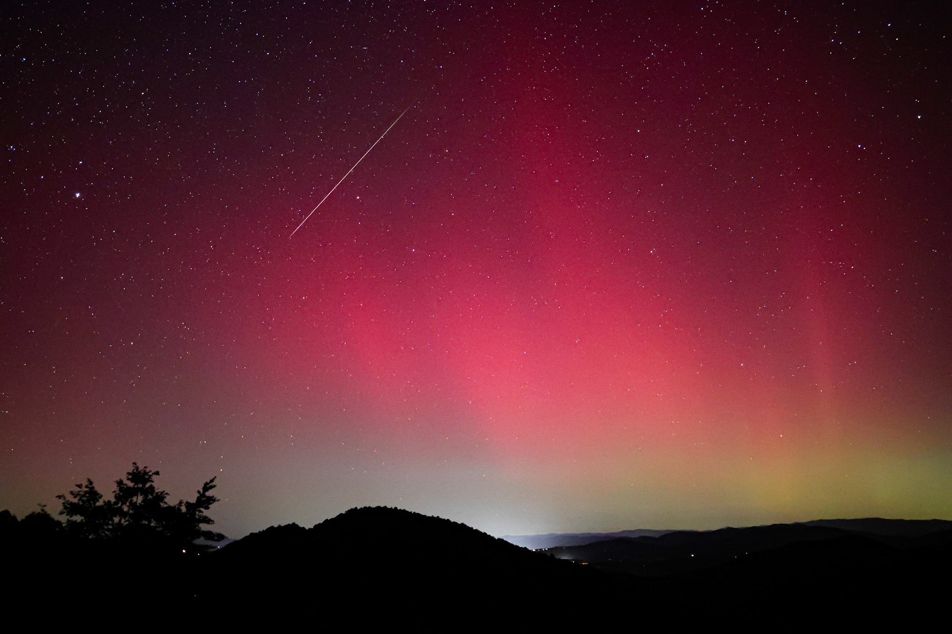 Shooting Star and Aurora's in North Georgia