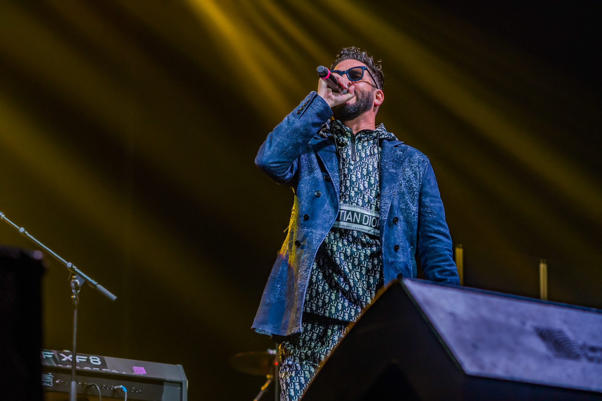 Jon B