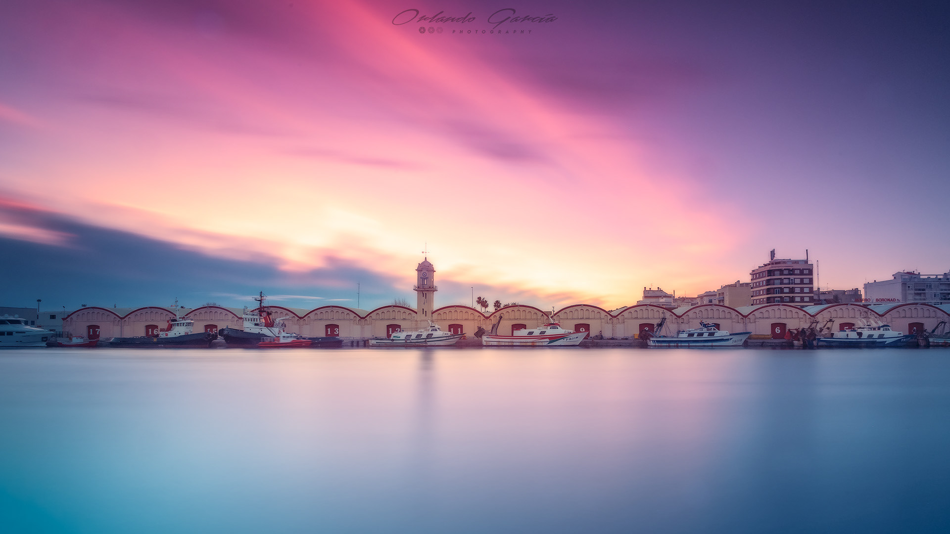 DREAMY MOORNING