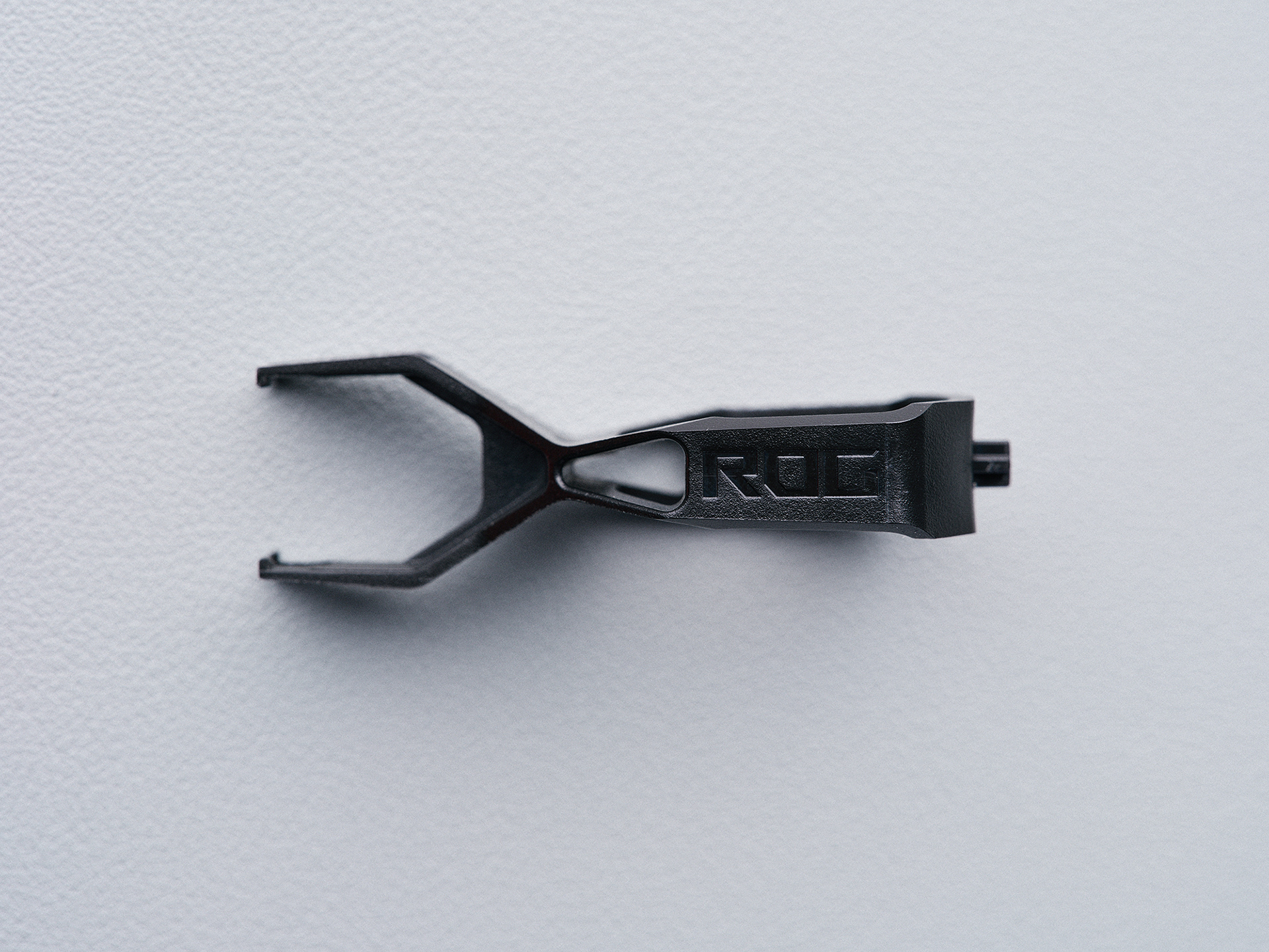 ROG keycap puller