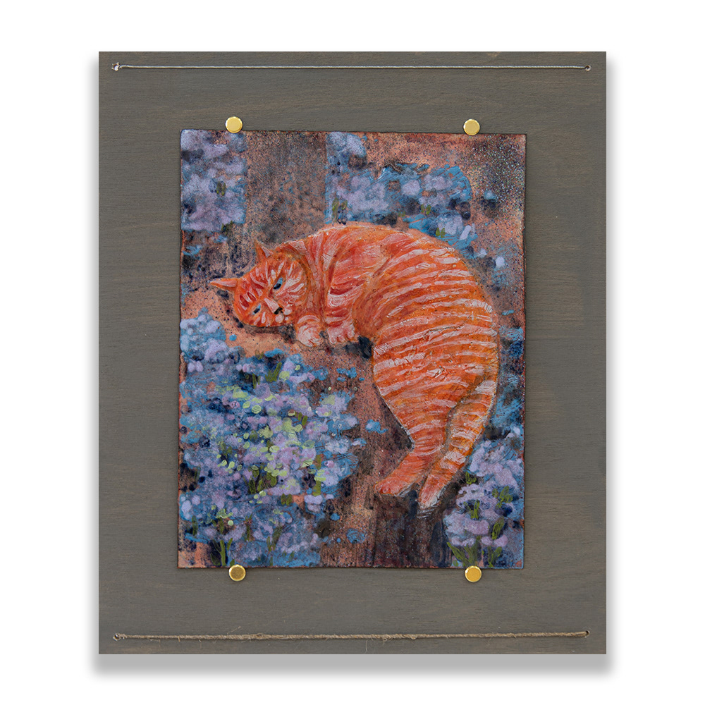 Ginger cat in forget-me-nots | 2021 | 30-35 см