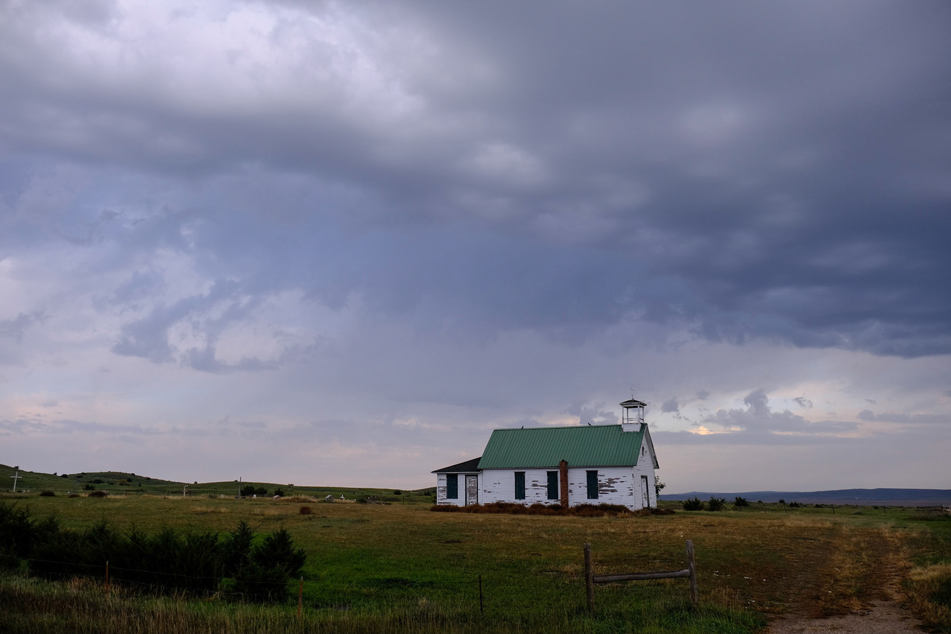 Along 1806 from Pierre to Chamberlain