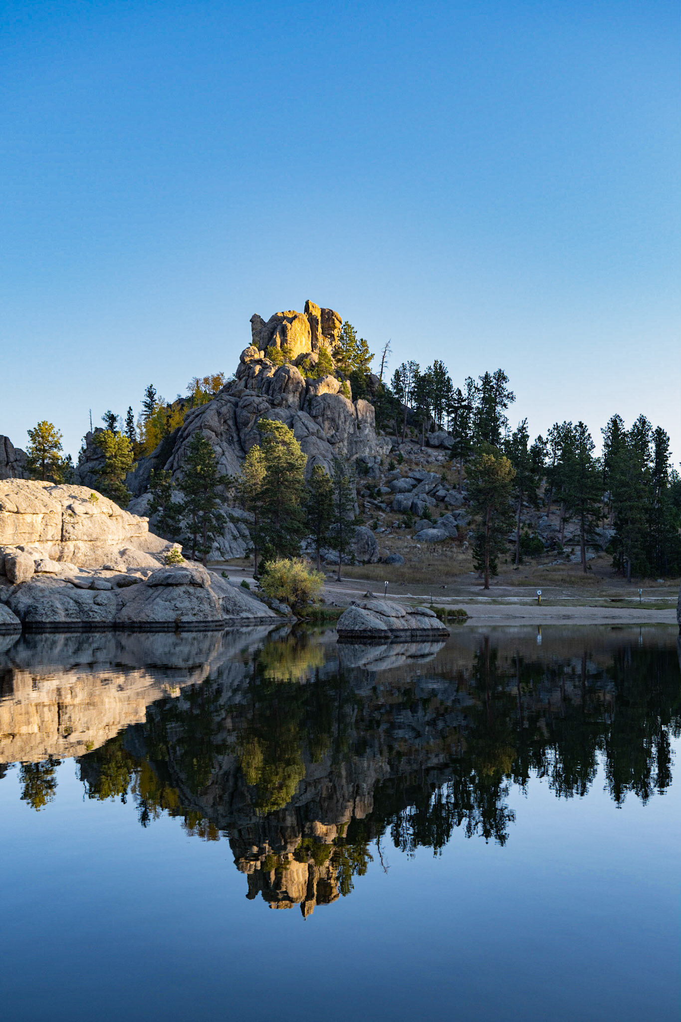 Custer State Park Slyvan Lake Sunrise