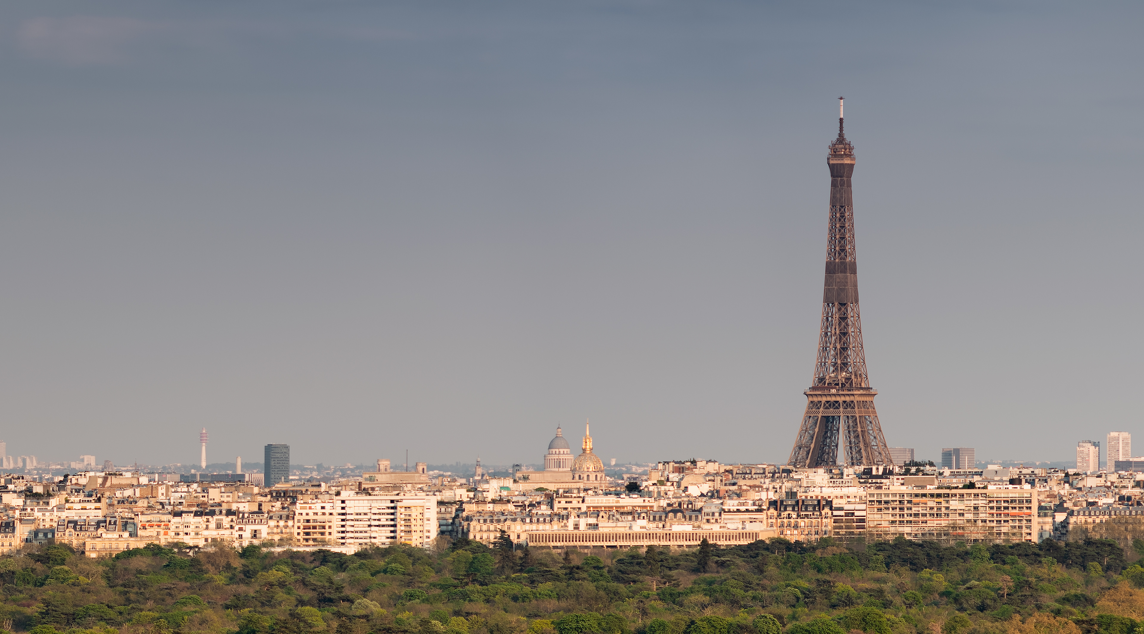 Un soir de confinement à Paris 1.0  -  1 / 3