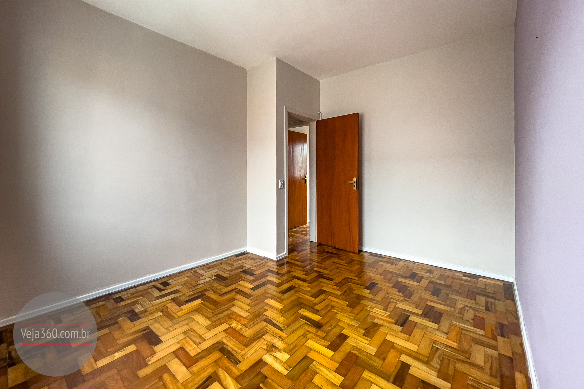 Quarto 2 - Janela Oeste