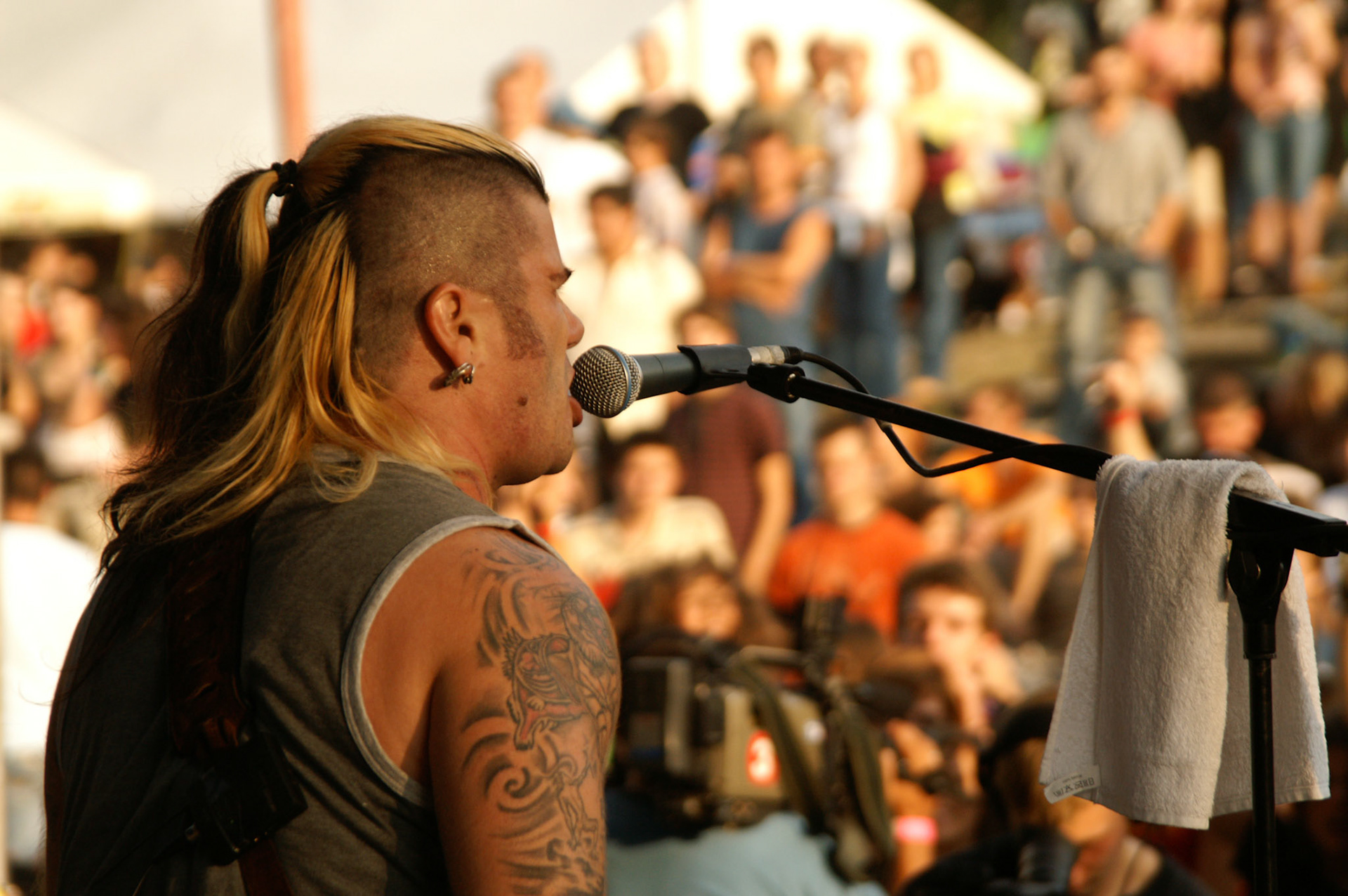 KONICA MINOLTA DIGITAL CAMERA