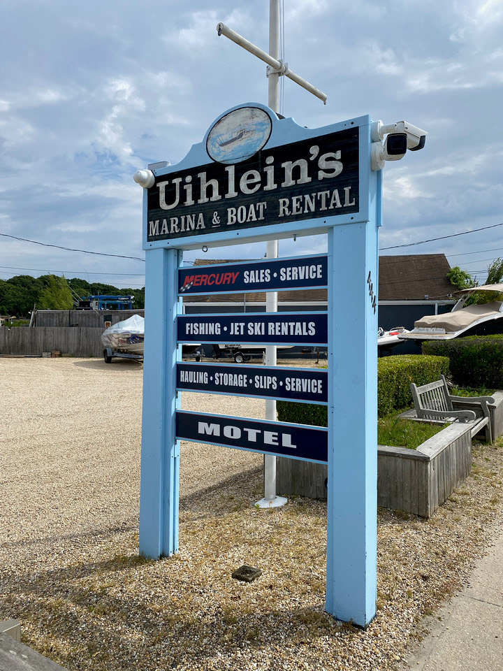 Uihlein's Marina