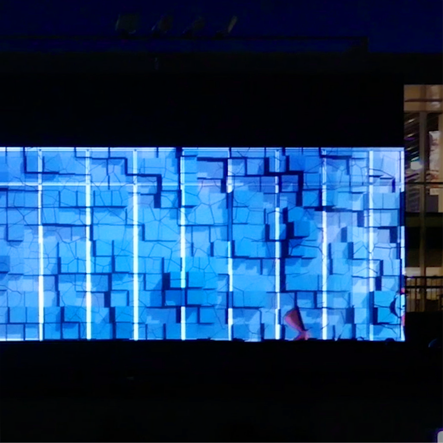 プロジェクションマッピングが投影された時の写真