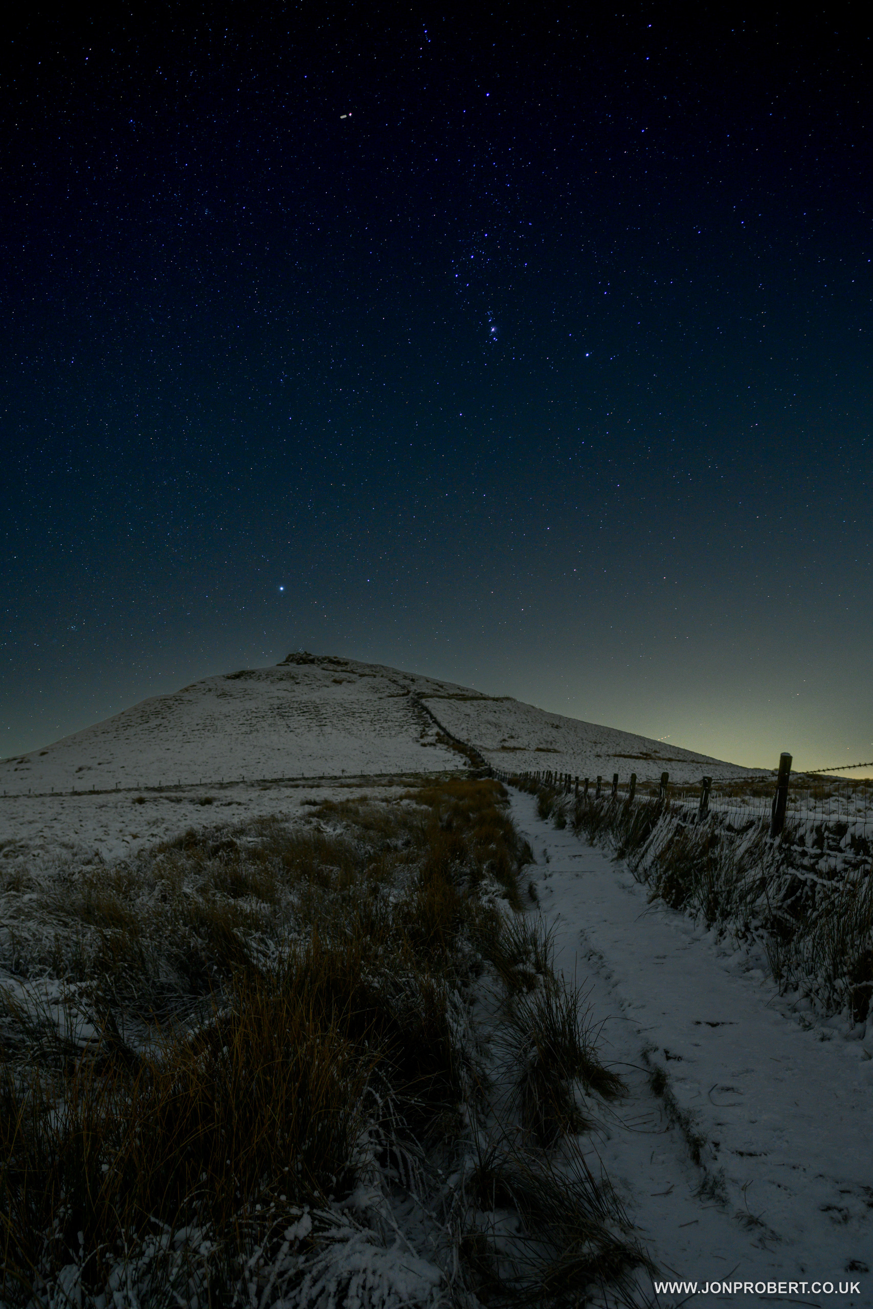 Shutlingsloe peak