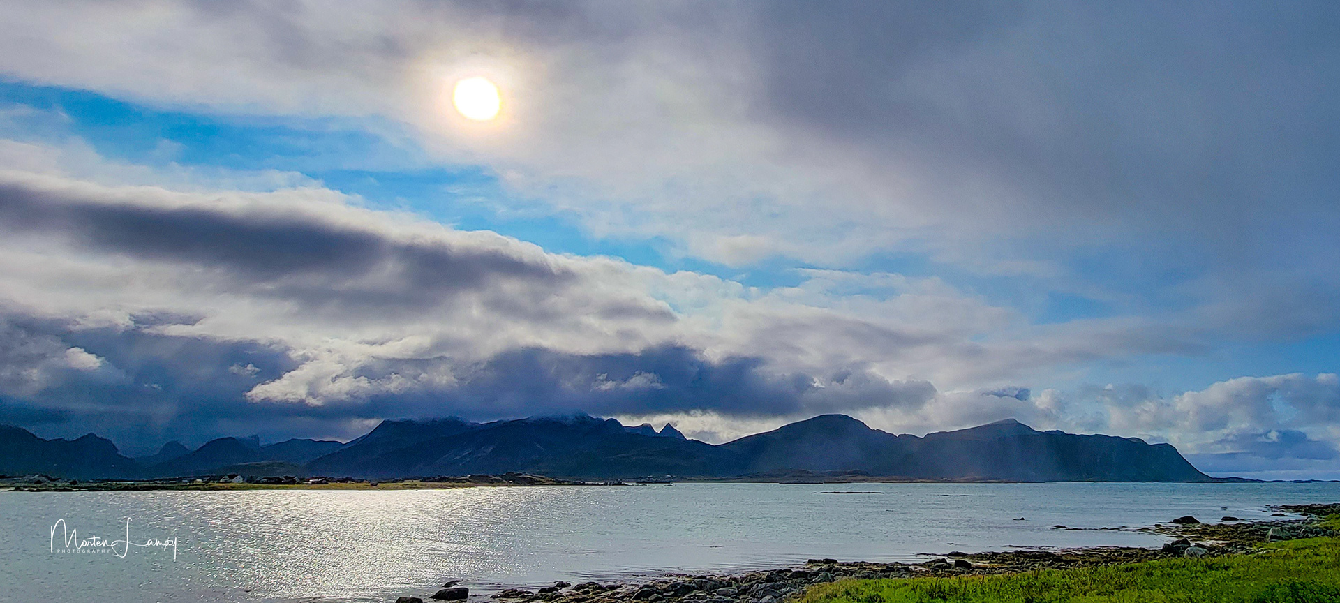 The view from Jusnes, Ramberg