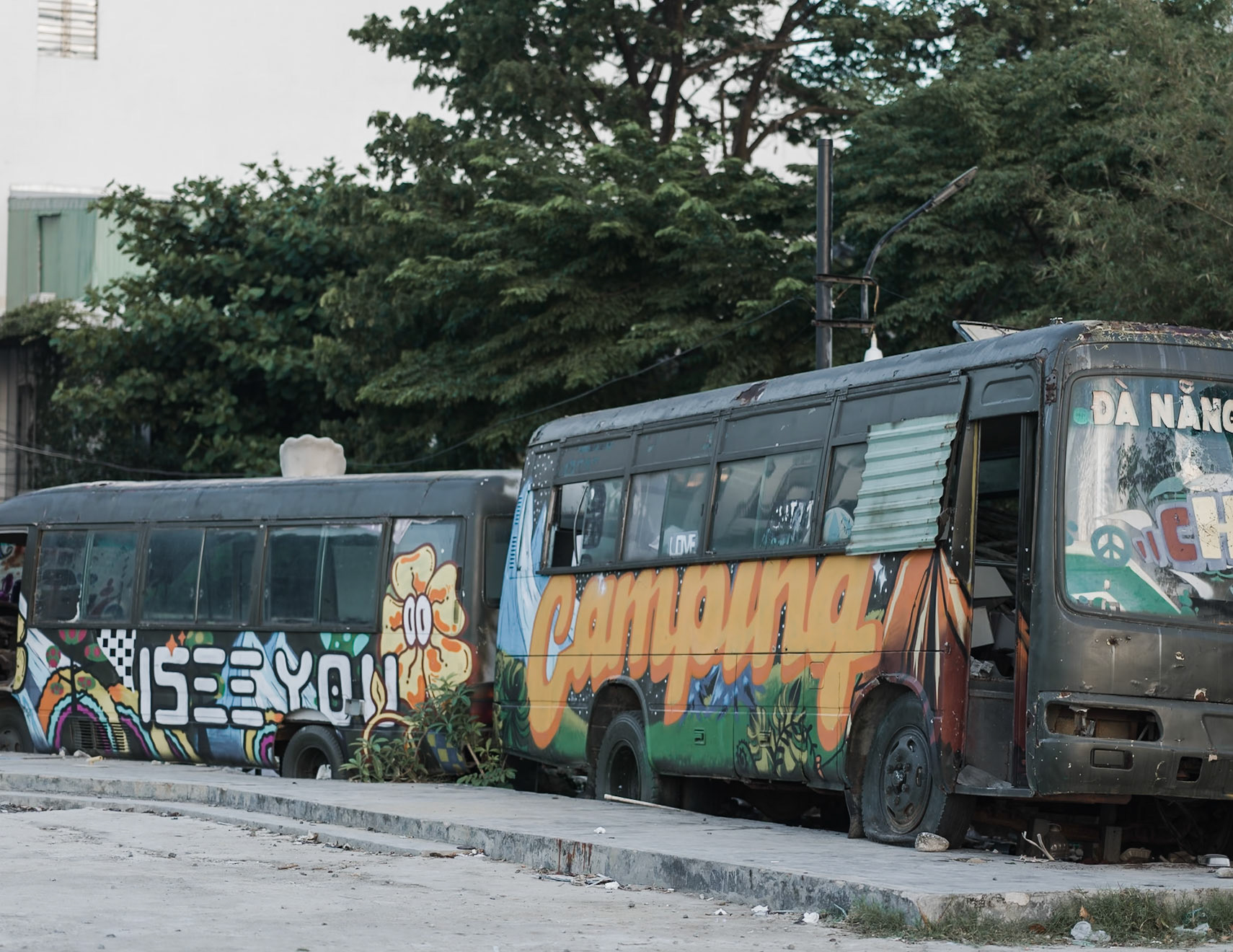 Buses on the Hàn River Bank, Đà Nẵng, Jun. 2026