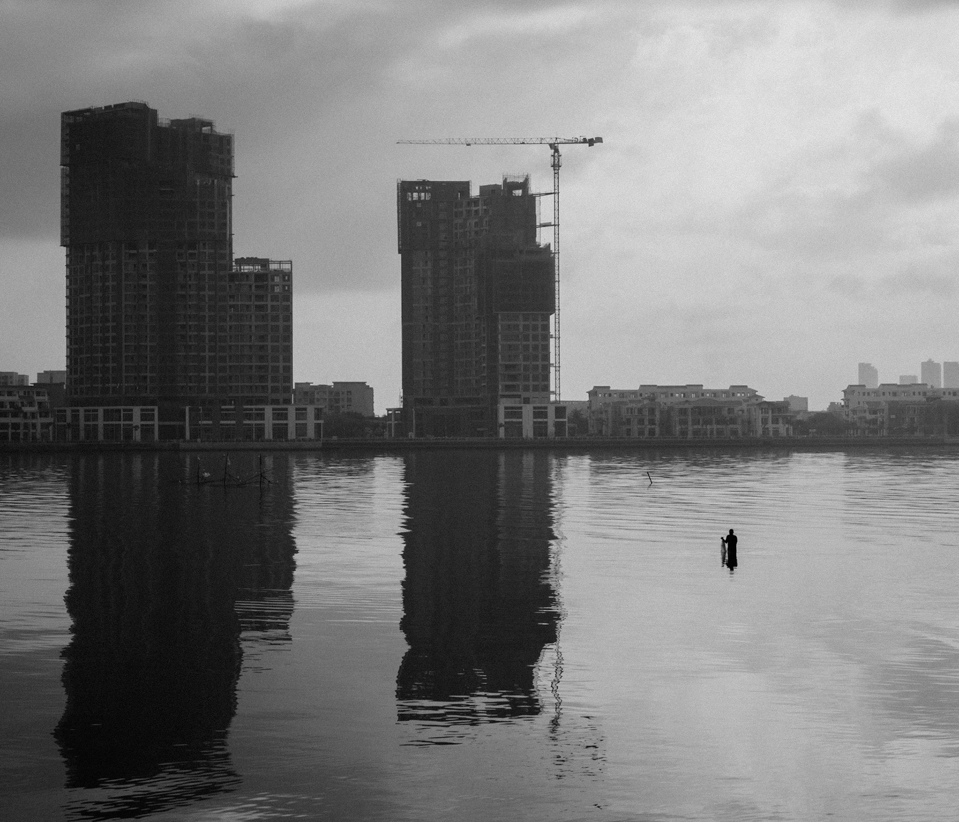 Fisherman on the Hàn River, Đà Nẵng, Jan. 2026
