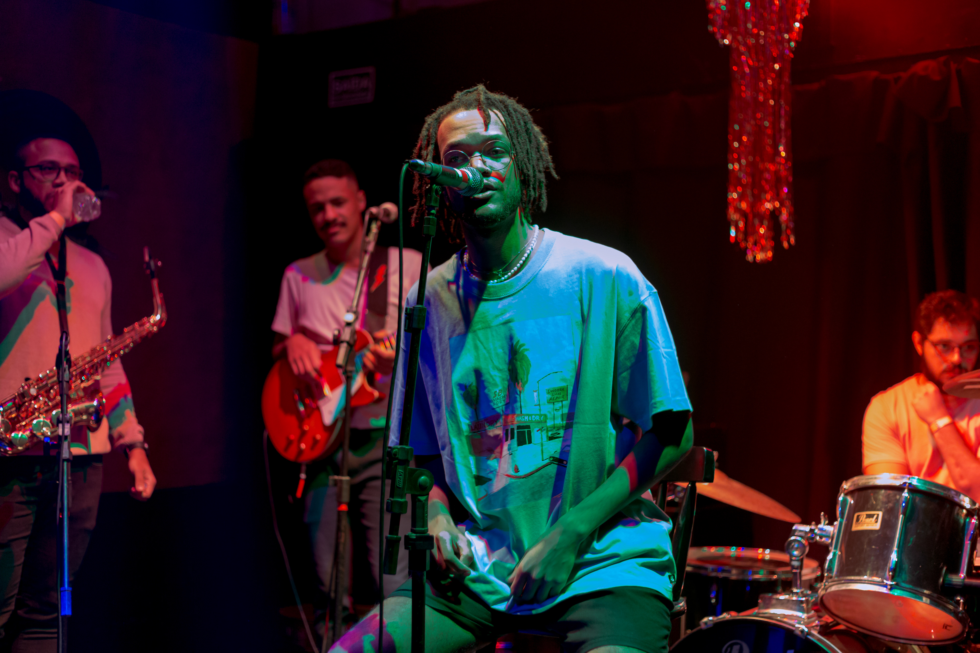 DOUG .O - SHOW EP MOVA