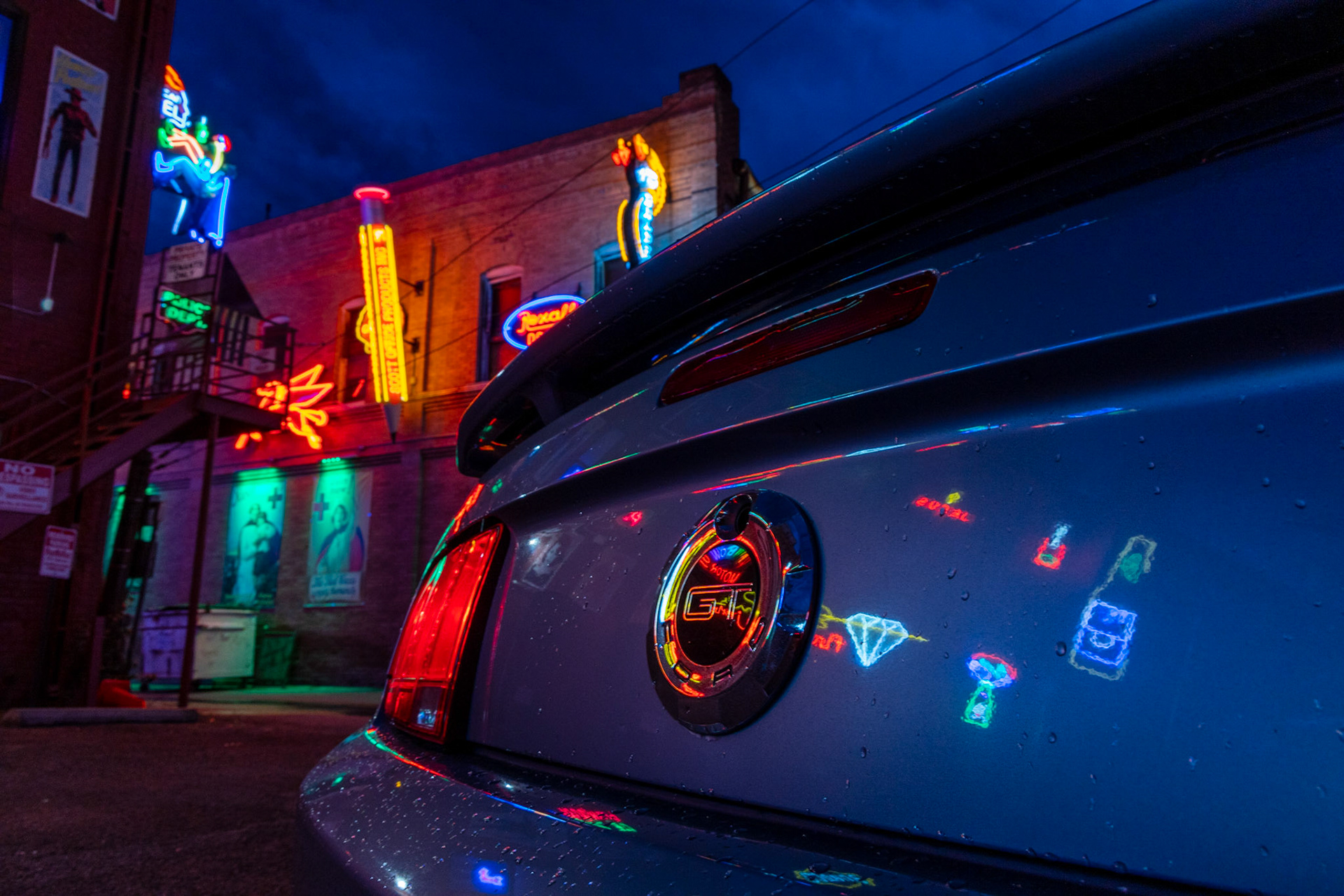 Downtown Night Life Pueblo, Colorado (Neon Alley)