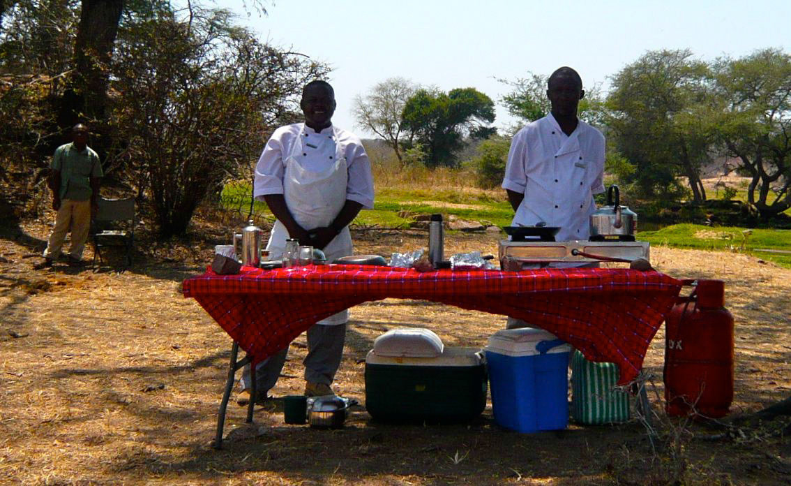 Ruaha Jongomero breakfast walking safari - 3