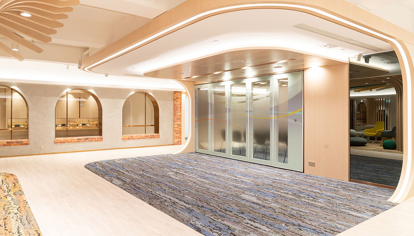 J-hub interior