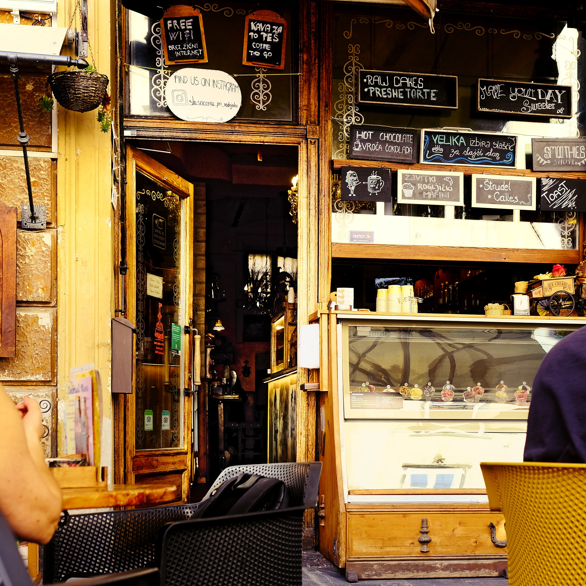 A cafe for spies!
