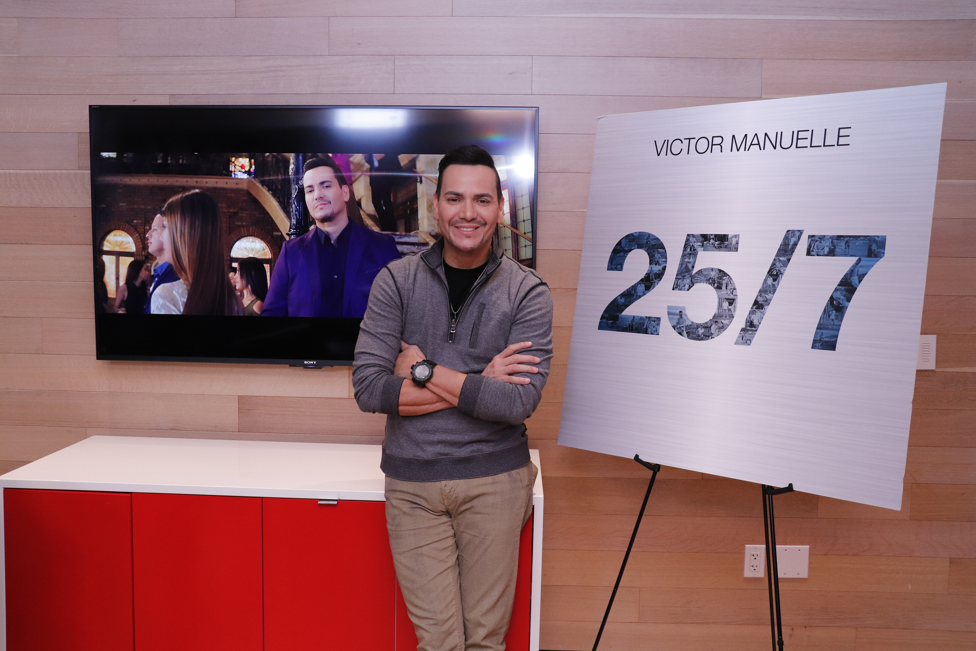 @victormanuelleonline