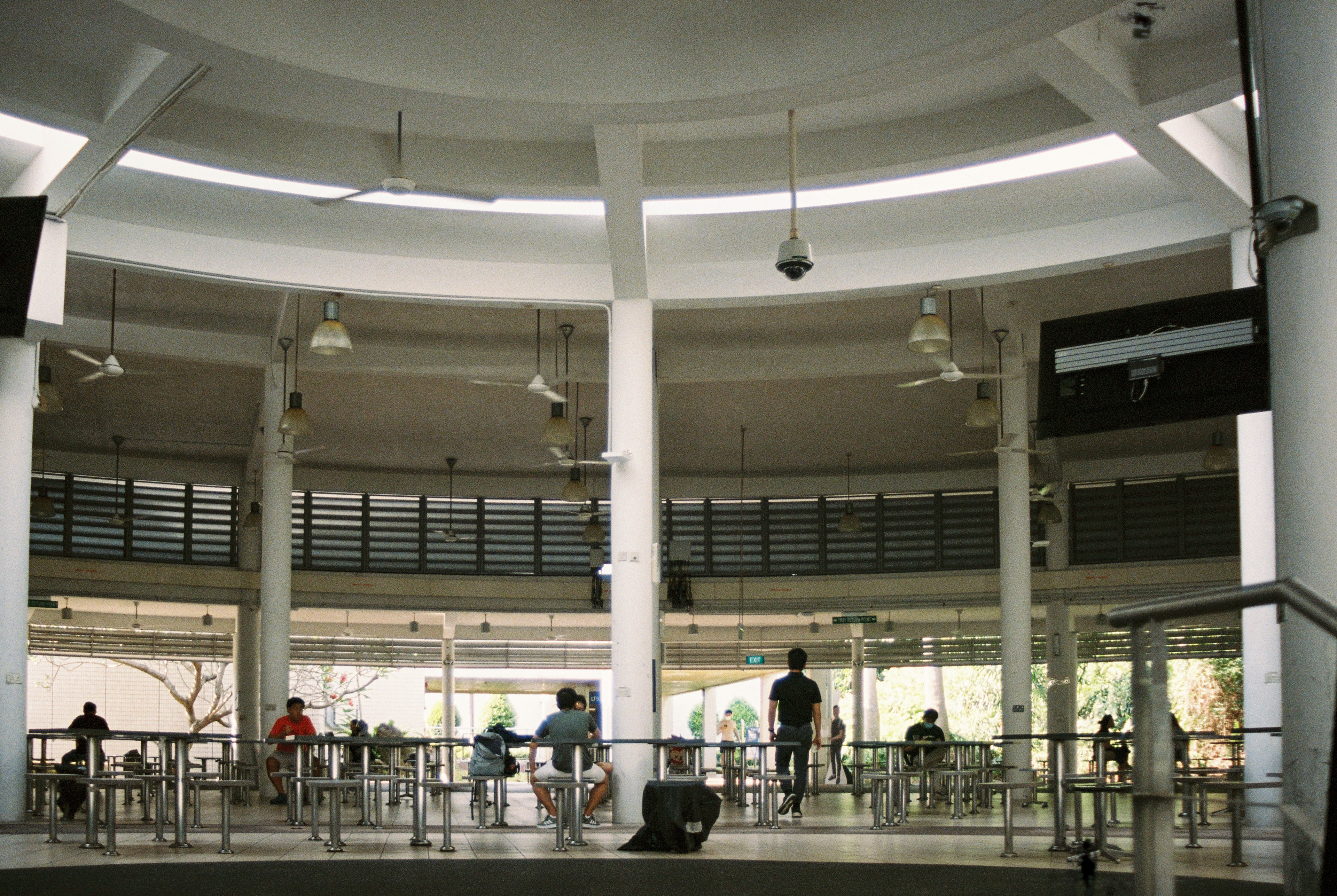 An Image of The Deck - a place frequented by FASS, COM and BIZ students. It has a wide variety of cheap food options!