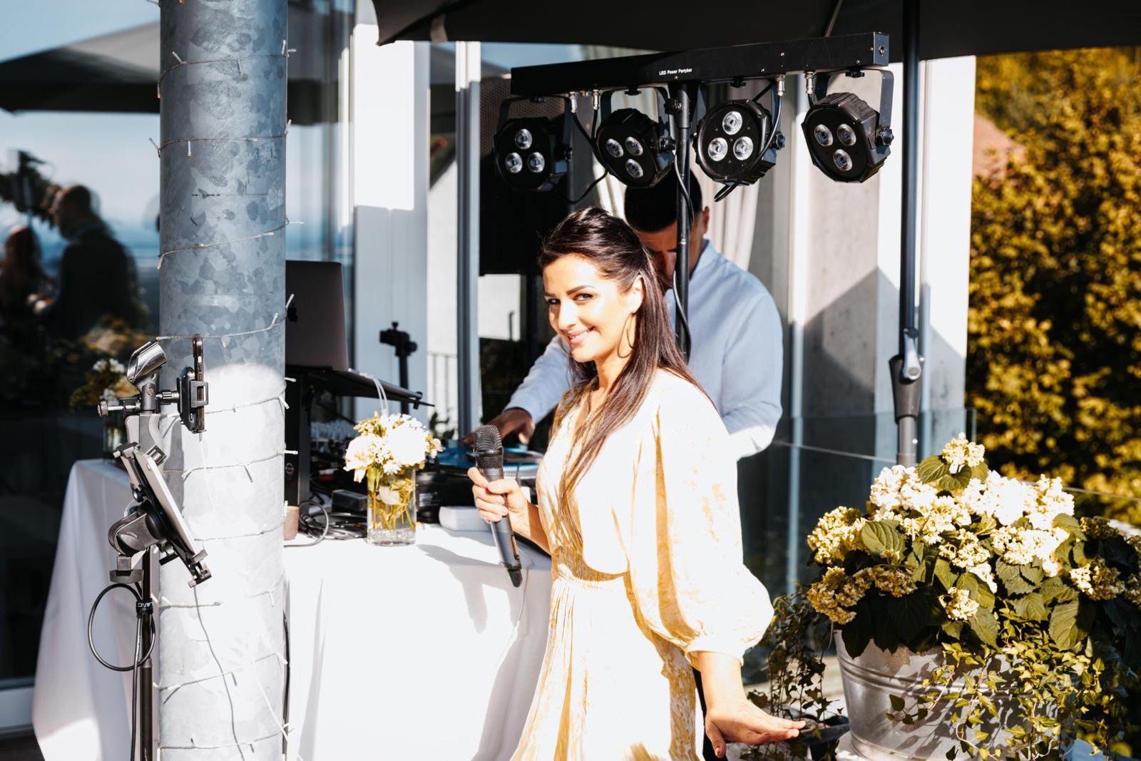 Terrace Wedding Vibes – DJ Set & Live Vocals unter freiem Himmel.