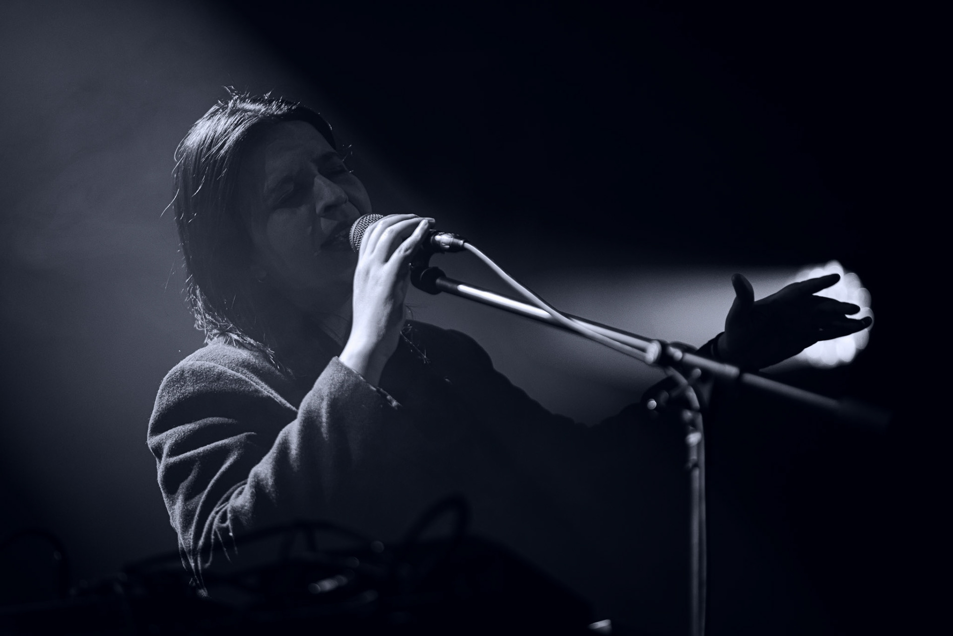 VOWWS performing live at Palladium Riga in Riga, Latvia, on February 9, 2026.Support act for Kim Dracula. A dark, atmospheric set rooted in post-punk and industrial rock.